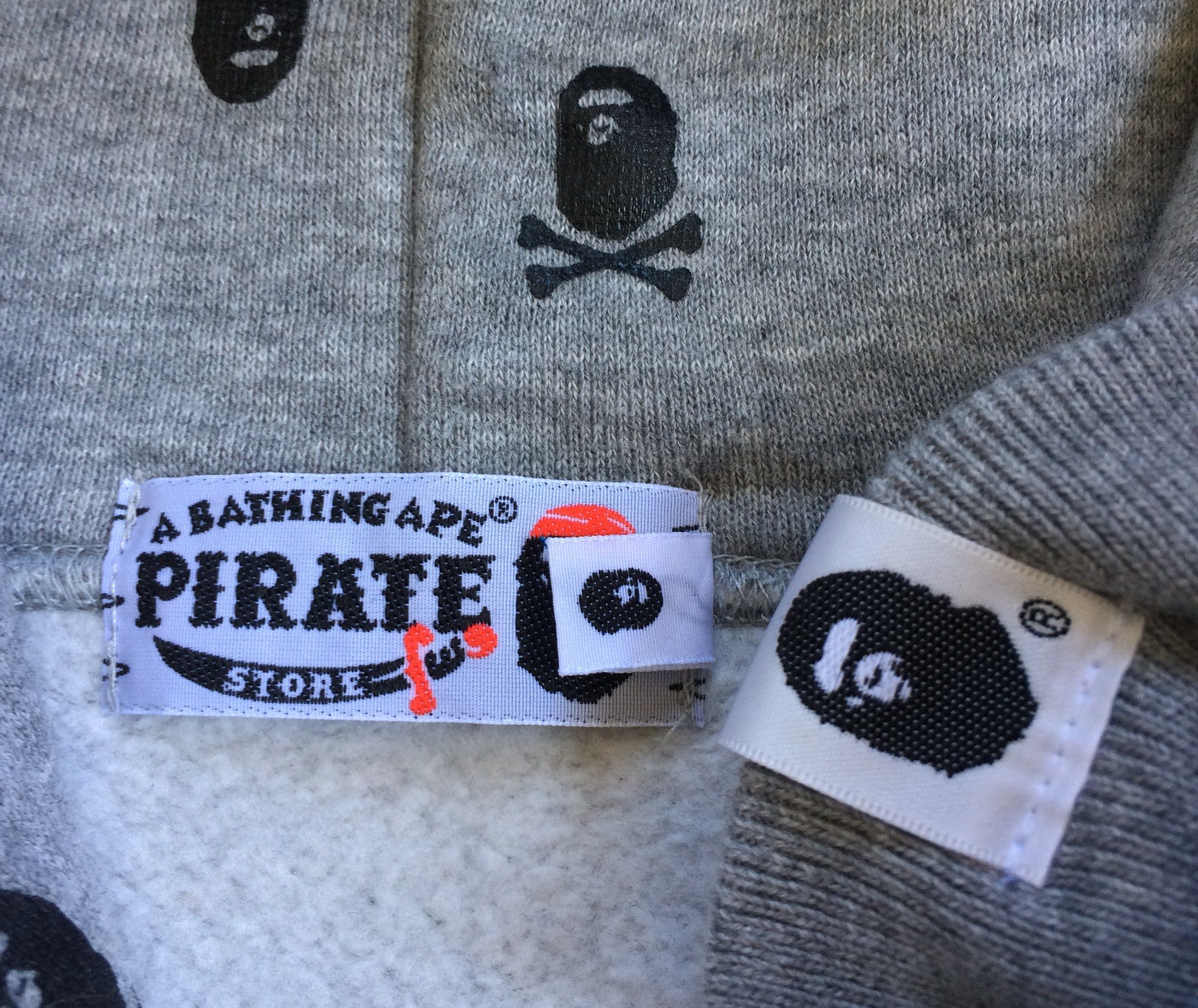 Bape Bape Pirate Store Exclusive Hoodie Size US M / EU 48-50 / 2 - 6 Thumbnail