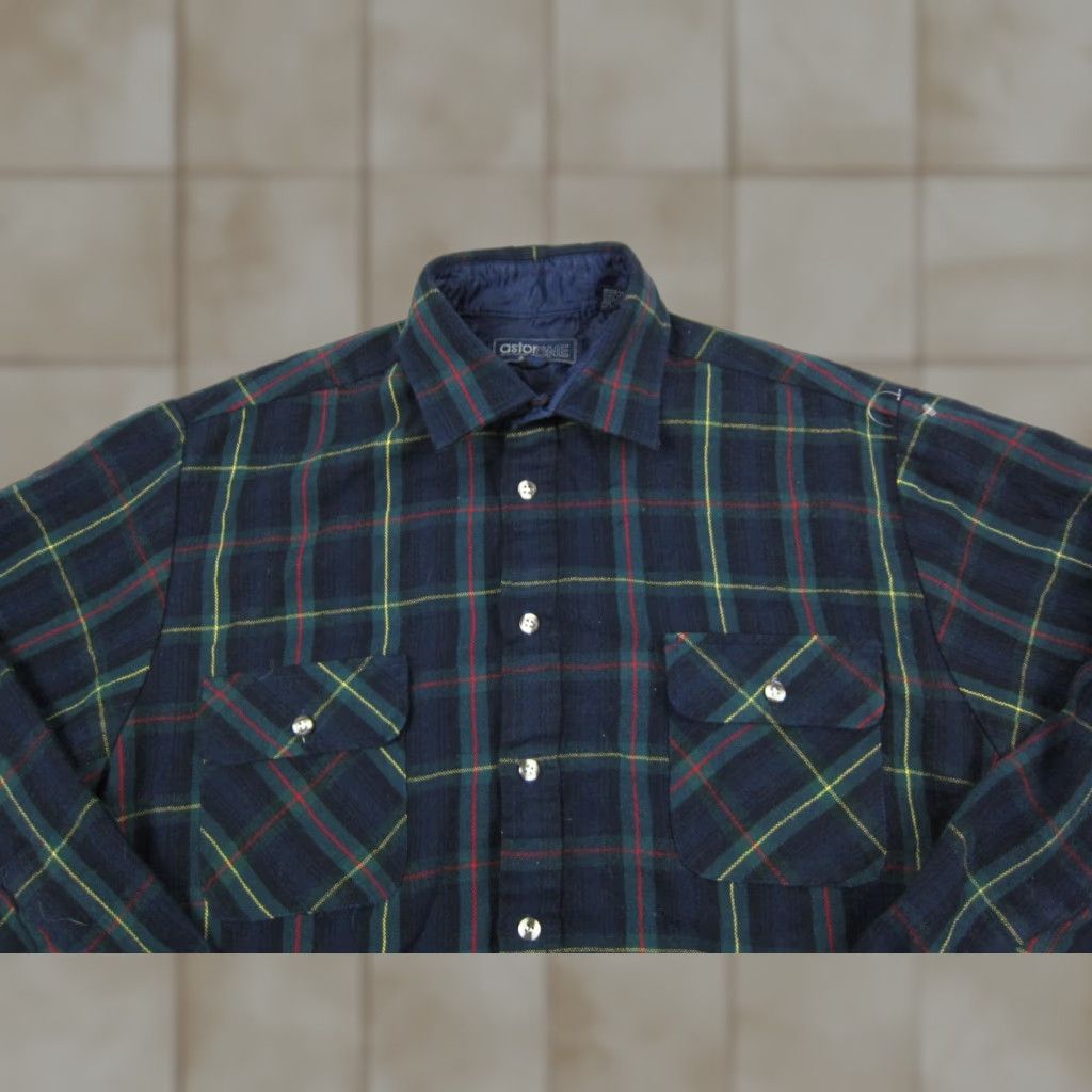 Vintage VINTAGE Astor Shirt Mens M Green Blue Plaid Flannel 80s Button-Up Casual Shirt Mens Size US M / EU 48-50 / 2 - 1 Thumbnail