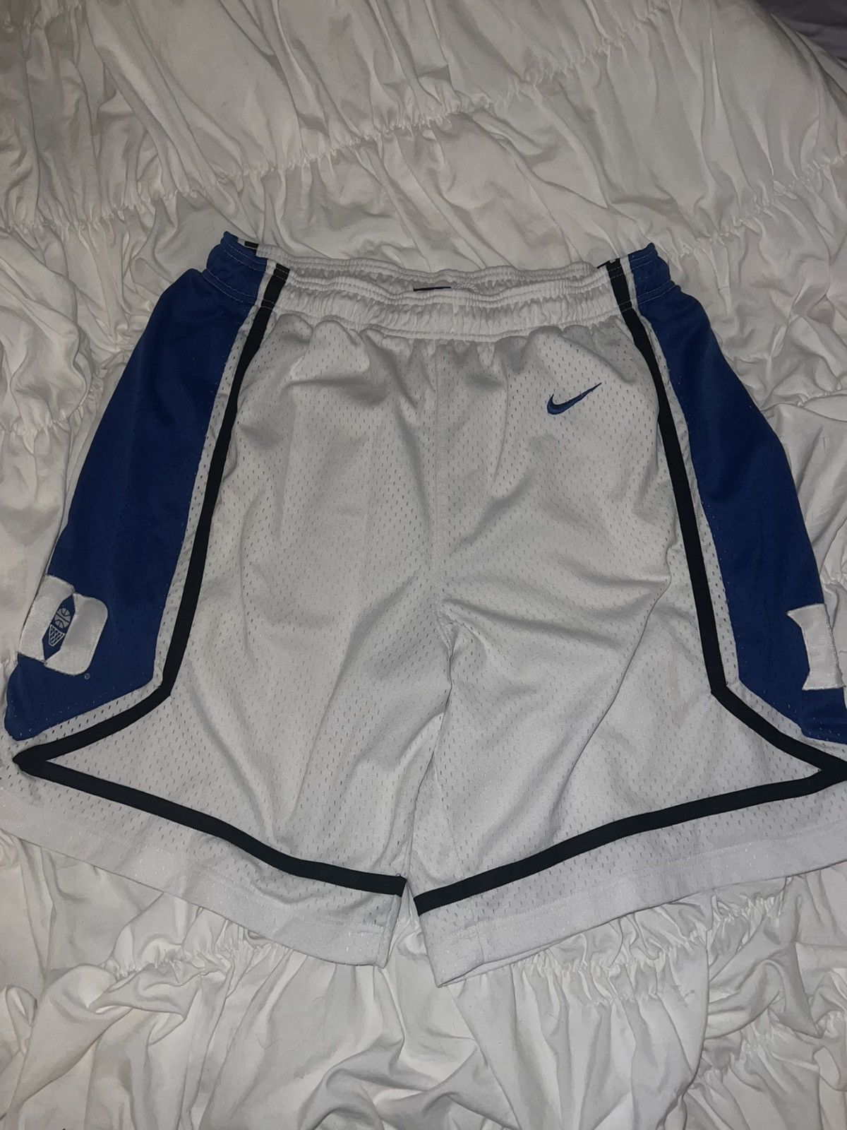 Nike Vintage Authentic Duke Blue Devils Nike Shorts Men’s Size US 32 / EU 48 - 1 Thumbnail