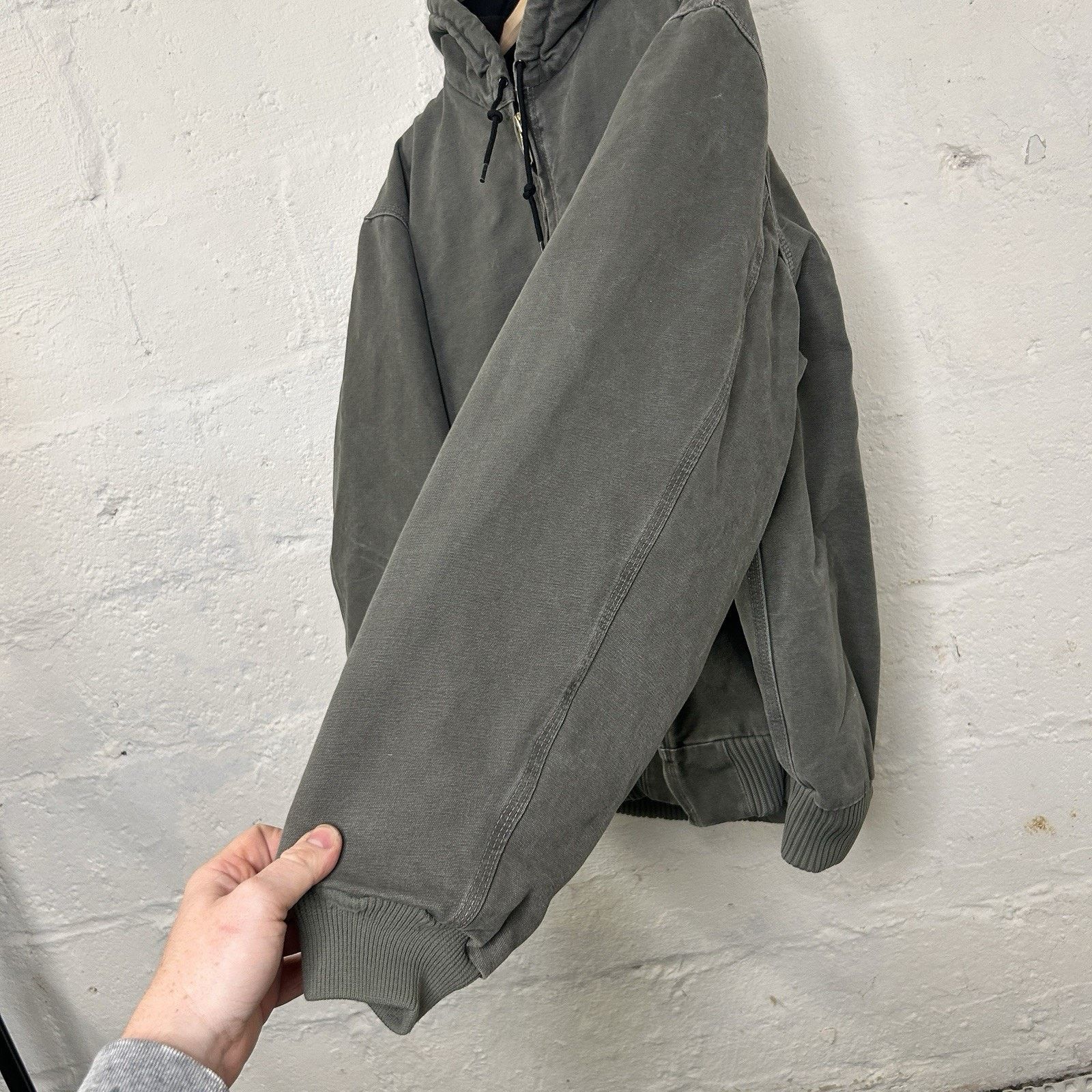 Carhartt Vintage Carhartt Quilted Hooded Active Jacket “Sage” J142 Size US XL / EU 56 / 4 - 7 Thumbnail