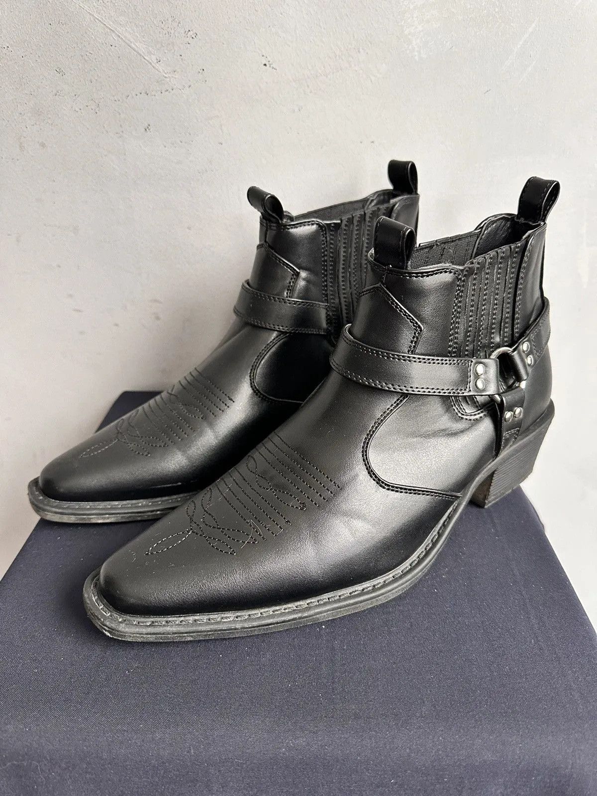 Western Rise VINTAGE BOOTS LEATHER AS 98 COWBOYS GUIDI WESTERN STYLE GOA Size US 7.5 / EU 40-41 - 7 Thumbnail