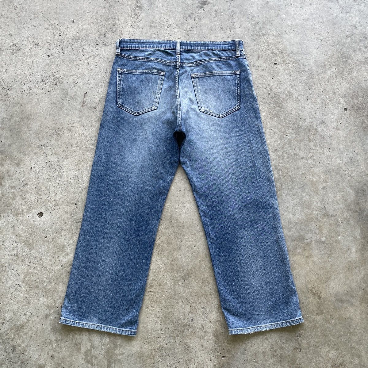 Japanese Brand W33 Vintage Japanese Faded Denim Distressed Jeans Pants Size US 33 - 10 Thumbnail