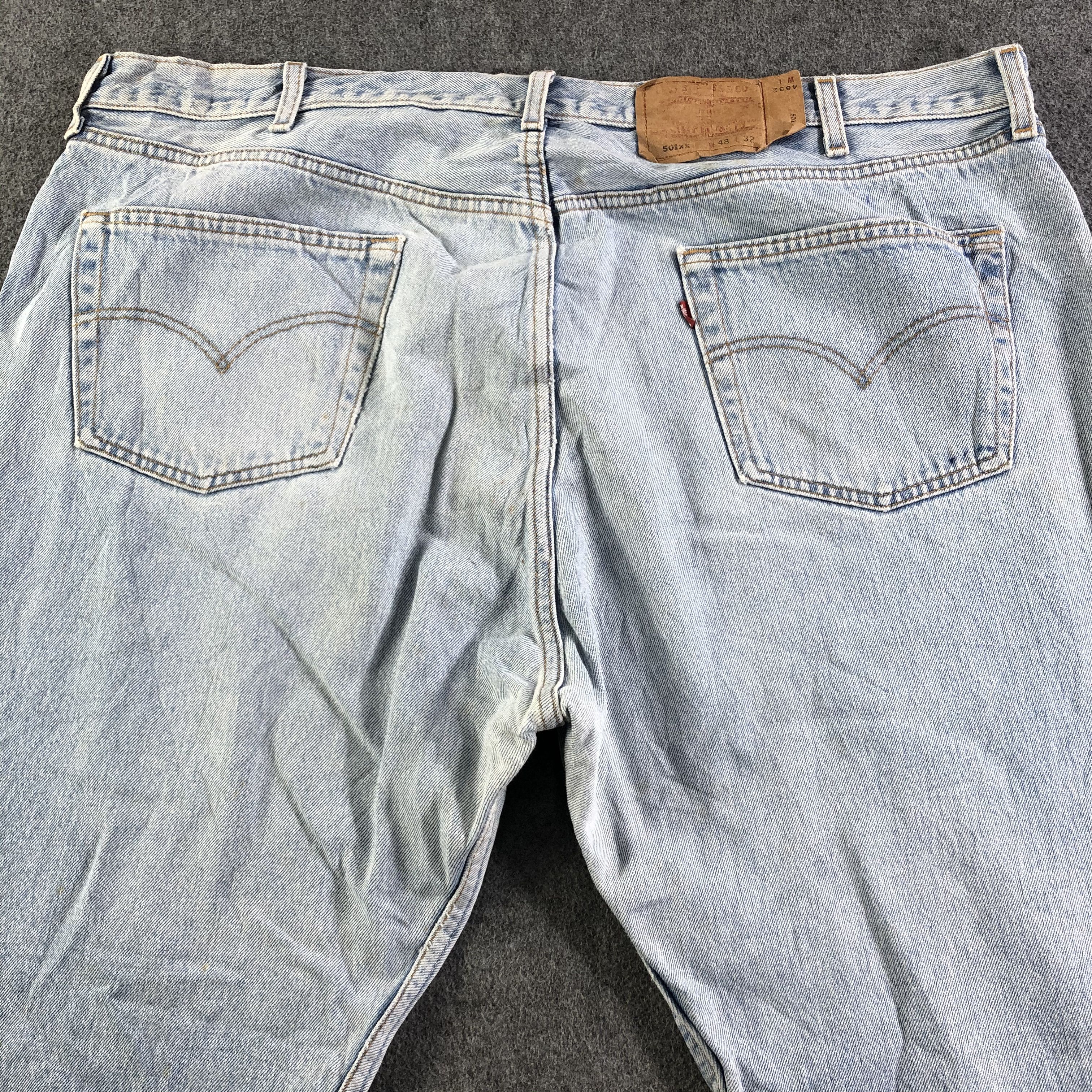 Levi's 90s Vintage Light Wash Levis 501 Jeans-J2997 Size US 44 / EU 60 - 4 Thumbnail