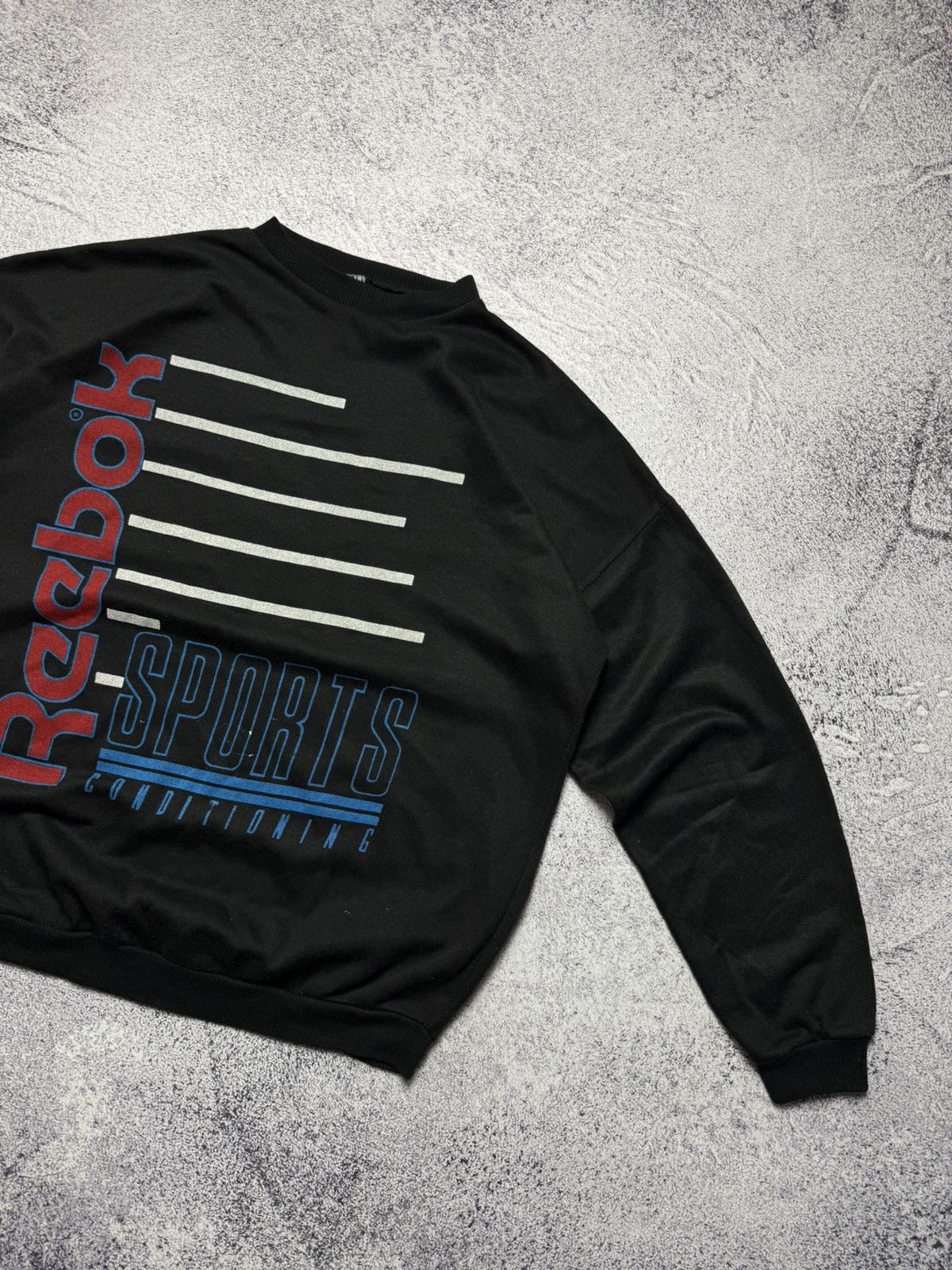 Reebok Vintage 80s Reebok Sweatshirt Sport Style Crewneck Rare Logo Size US M / EU 48-50 / 2 - 4 Thumbnail