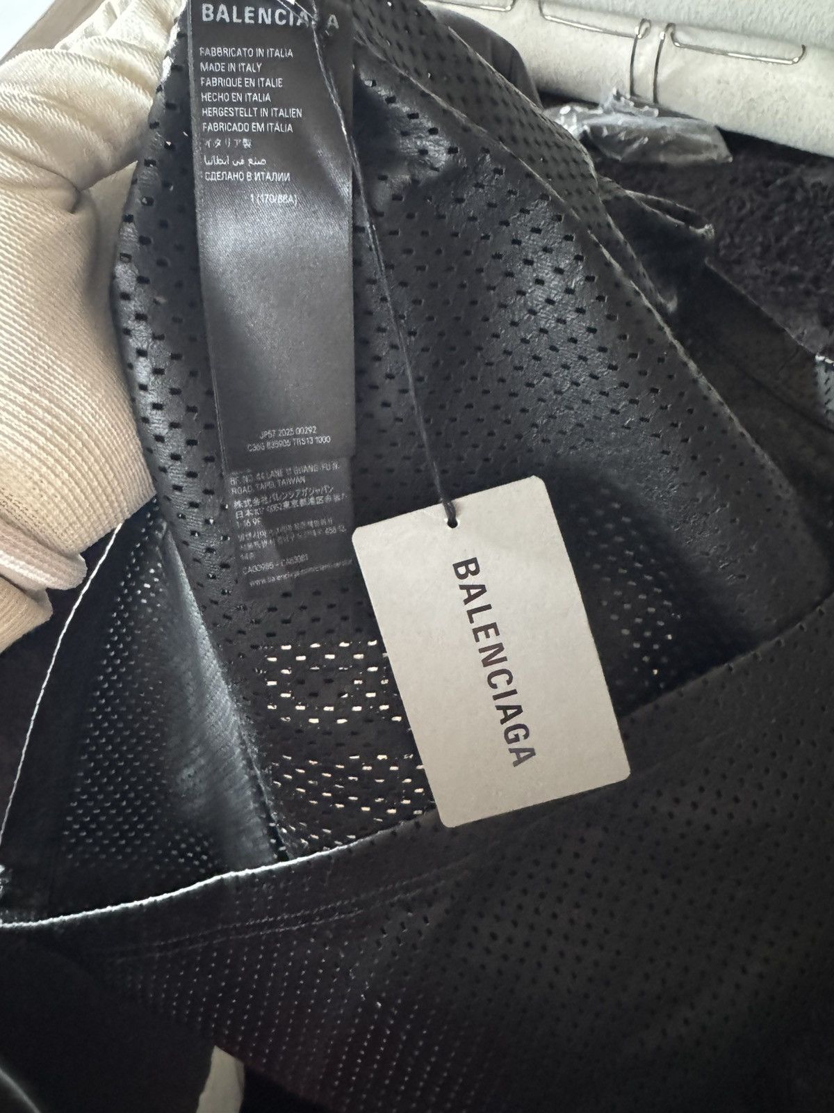 Balenciaga Balenciaga mens Leather Jersey size L Size US L / EU 52-54 / 3 - 3 Thumbnail