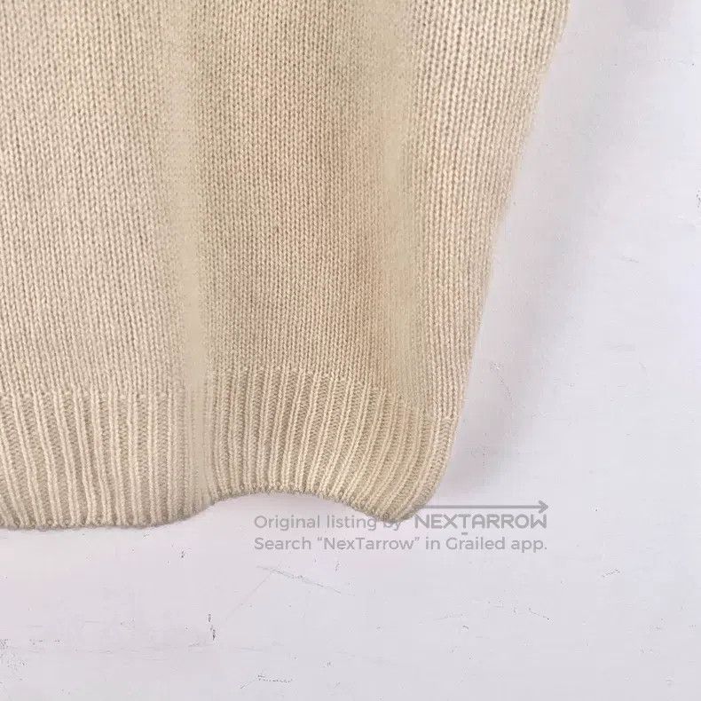 Dior Dior Beige cashmere round-neck sleeveless knitted vest Size XS / US 0-2 / IT 36-38 - 4 Thumbnail