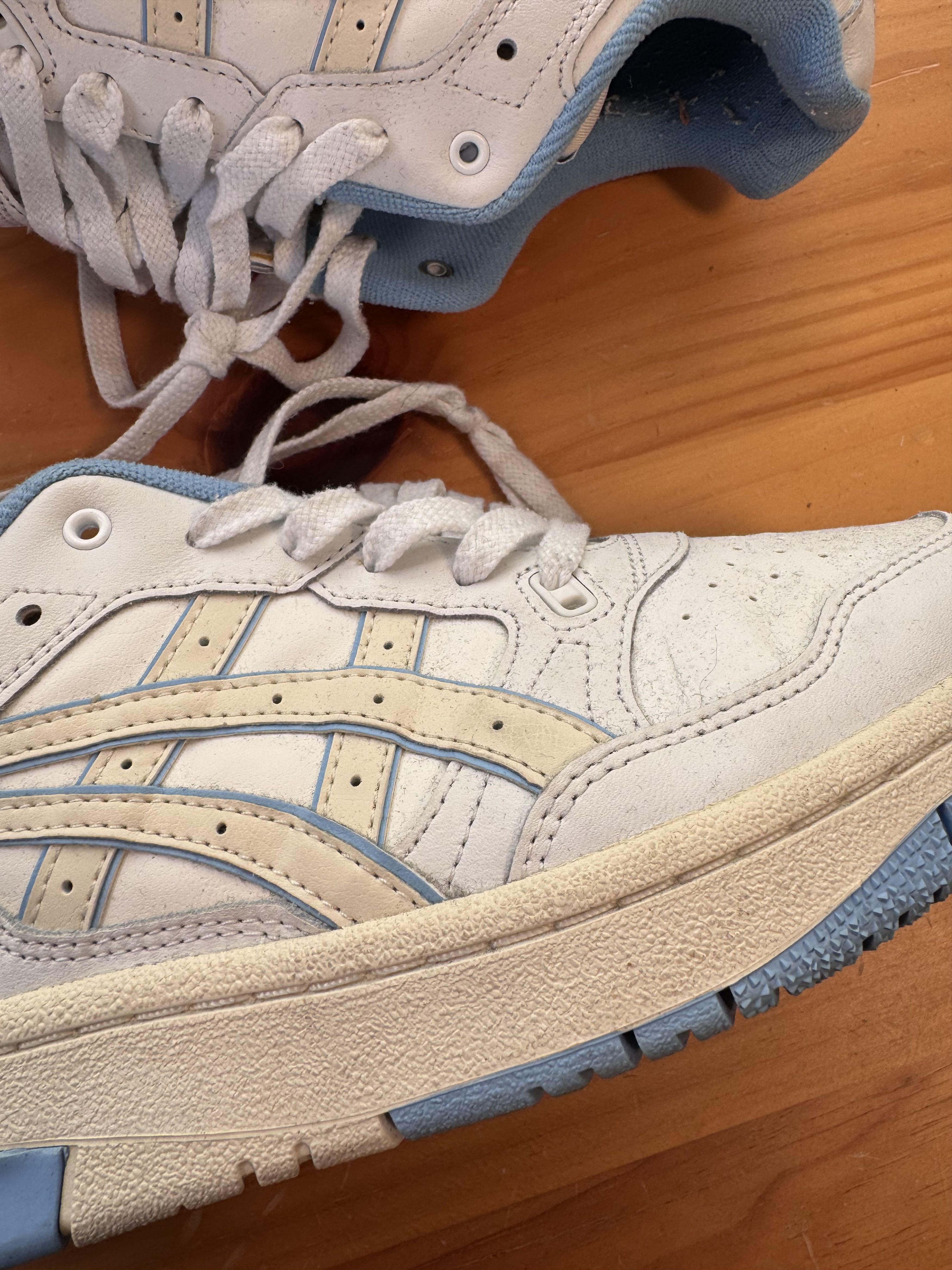 Asics Asics Classic Sneakers Size US 9 / EU 42 - 3 Thumbnail