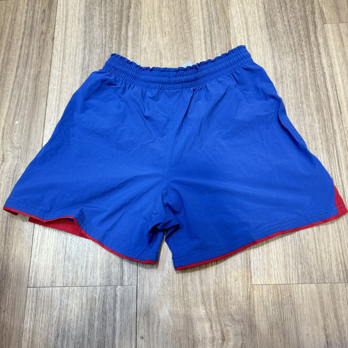 Nike × Vintage (Youth size)Barcelona 2000/2001 soccer short (Bnwt) Size US 27 - 2 Thumbnail