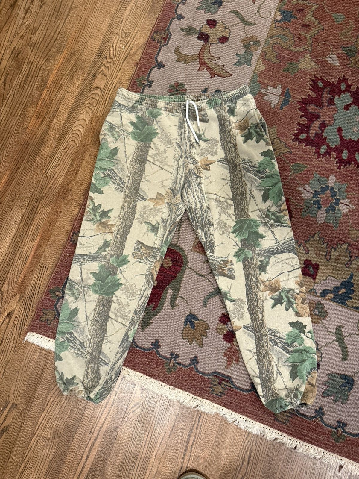 Vintage Vintage RealTree Camo Sweatpants – Jerzees Outdoors – Size L Size US 34 / EU 50 - 1 Thumbnail