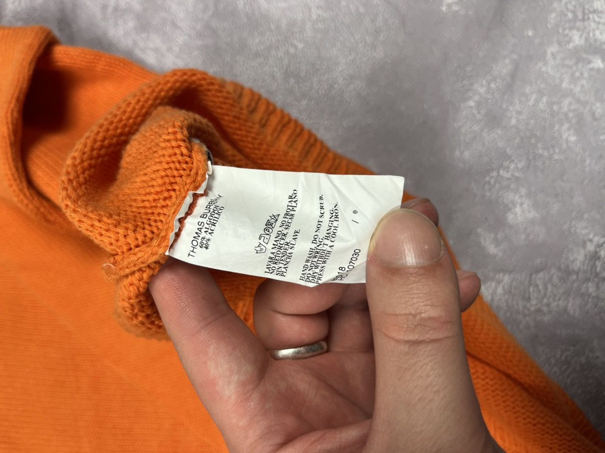 Burberry Thomas Burberry Vintage Light Knitted Sweater Orange Size L Size L / US 10 / IT 46 - 10 Thumbnail