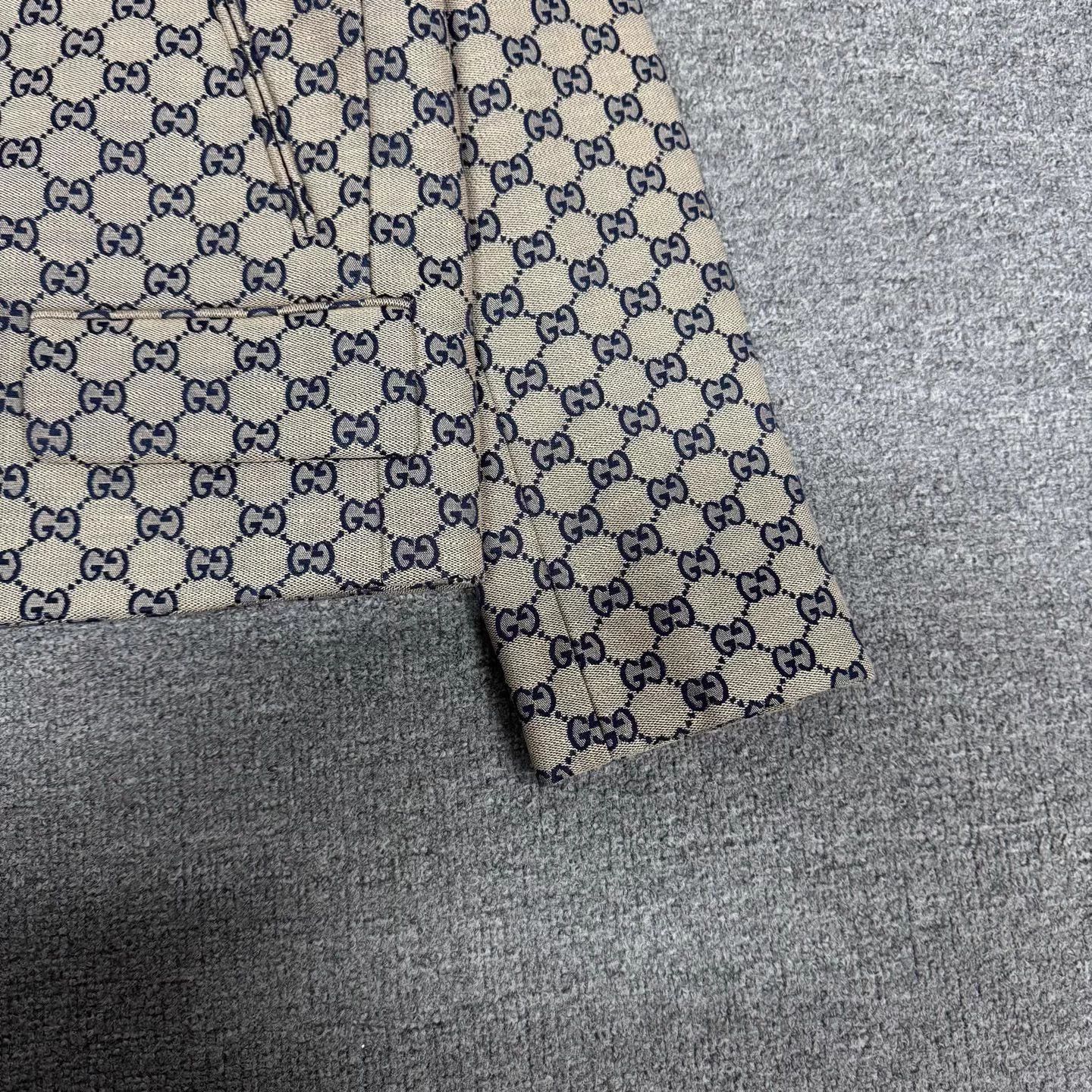 Gucci Gucci New Logo Full Print GG Collar Zip Jacket Size XS / US 0-2 / IT 36-38 - 4 Thumbnail