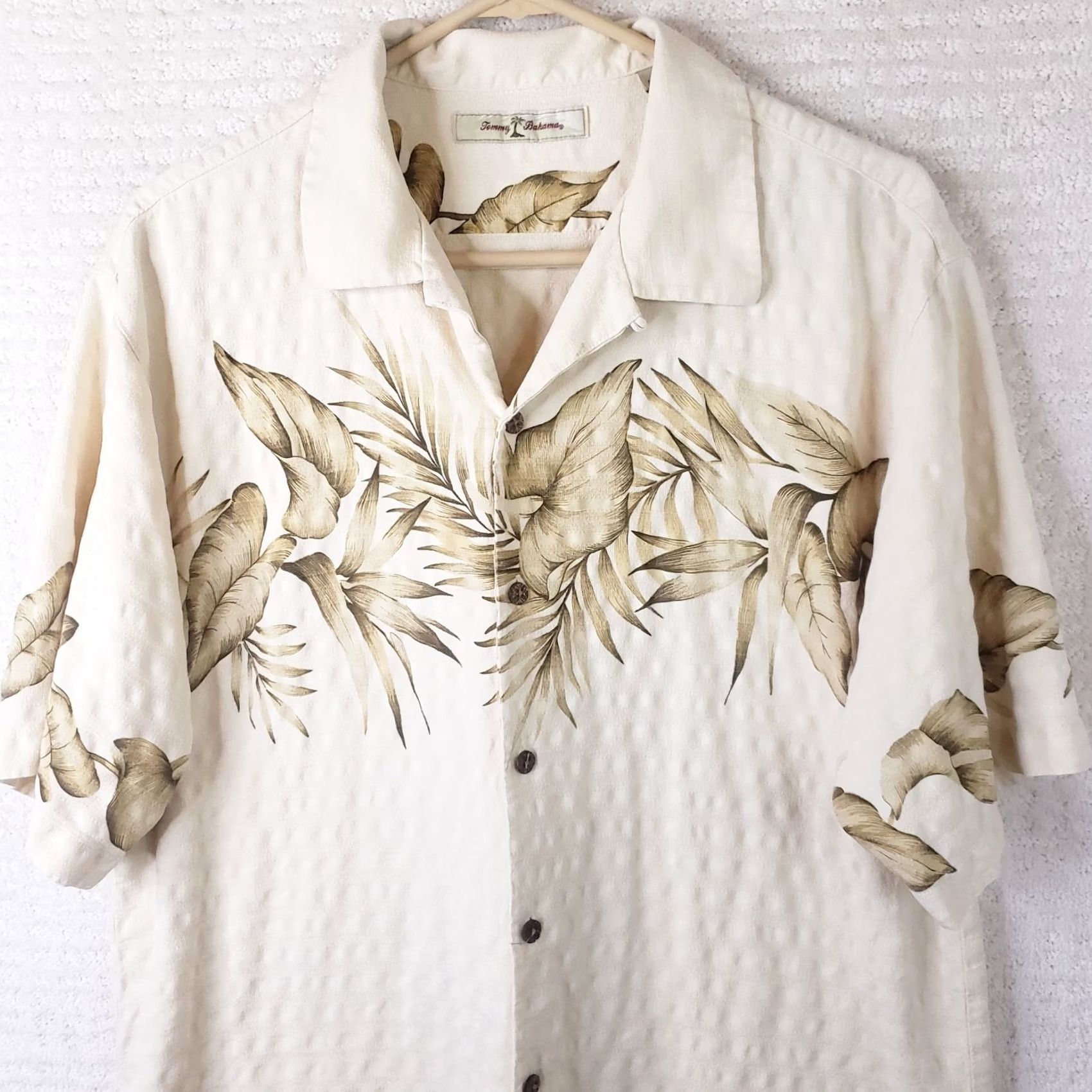 Tommy Bahama Tommy Bahama Shirt Short Sleeve Button L Yellow Silk Floral Tropical Hawaiian Button-Up Pocket Mens Regular Size L Size US L / EU 52-54 / 3 - 3 Thumbnail