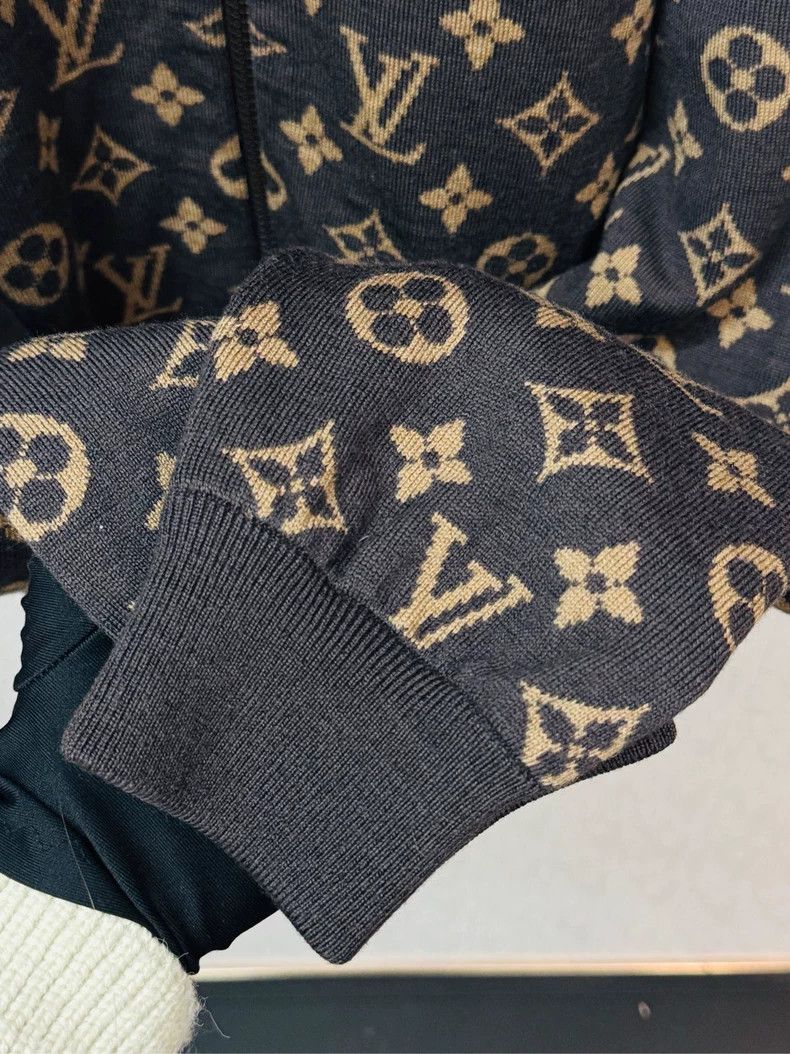 Louis Vuitton Louis Vuitton NBA co-branded presbyopic full-print knit ja Size US M / EU 48-50 / 2 - 4 Thumbnail