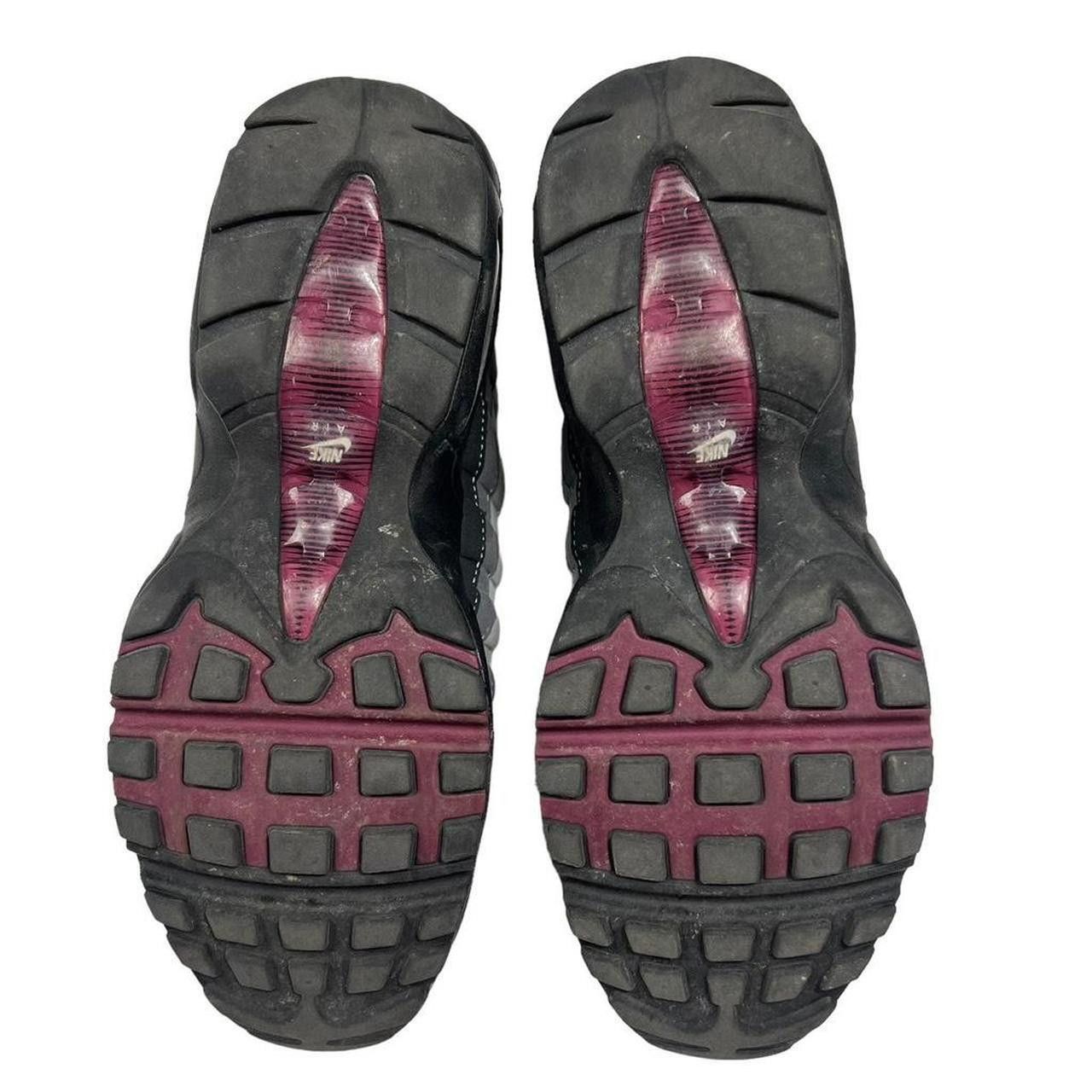 Nike Nike Air Max 95 Dark Beetroot Size US 7.5 / EU 40.5 / UK 6.5 Size US 7.5 / EU 40-41 - 7 Thumbnail