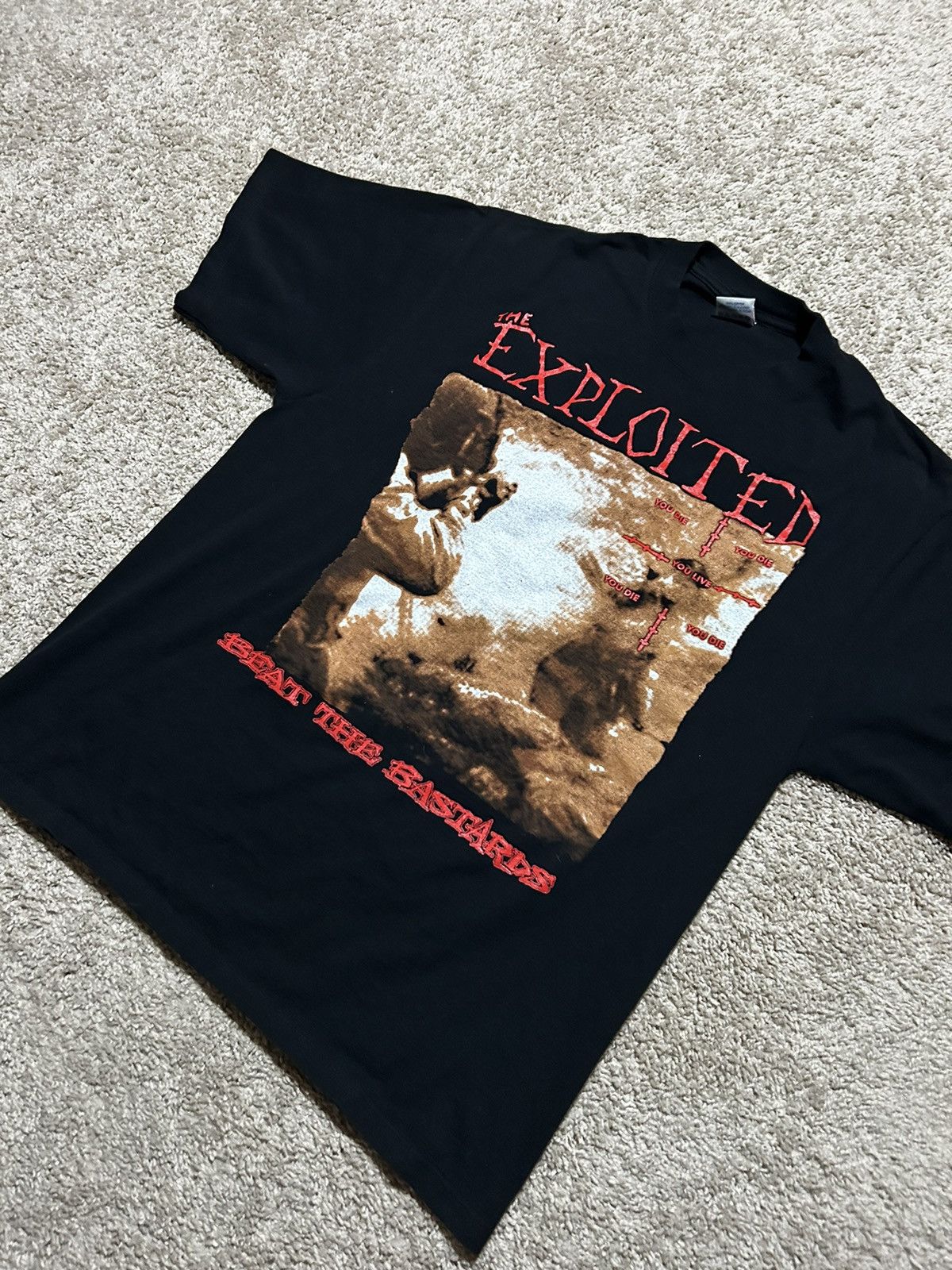 Jerzees Vintage 1996 RARE The Exploited Beat the Bastards tee Size US XL / EU 56 / 4 - 1 Thumbnail