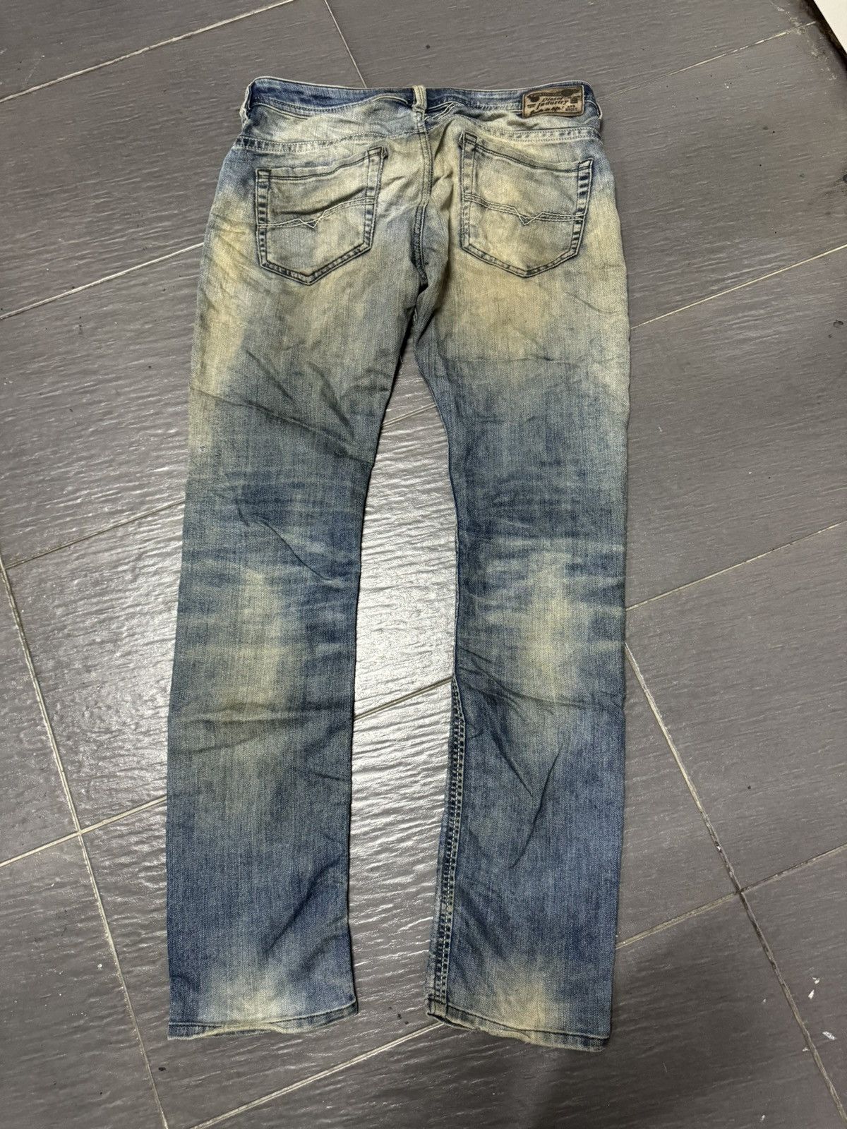 Diesel × If Six Was Nine VINTAGE DIESEL DISTRESSED JEANS Size US 35 - 8 Thumbnail