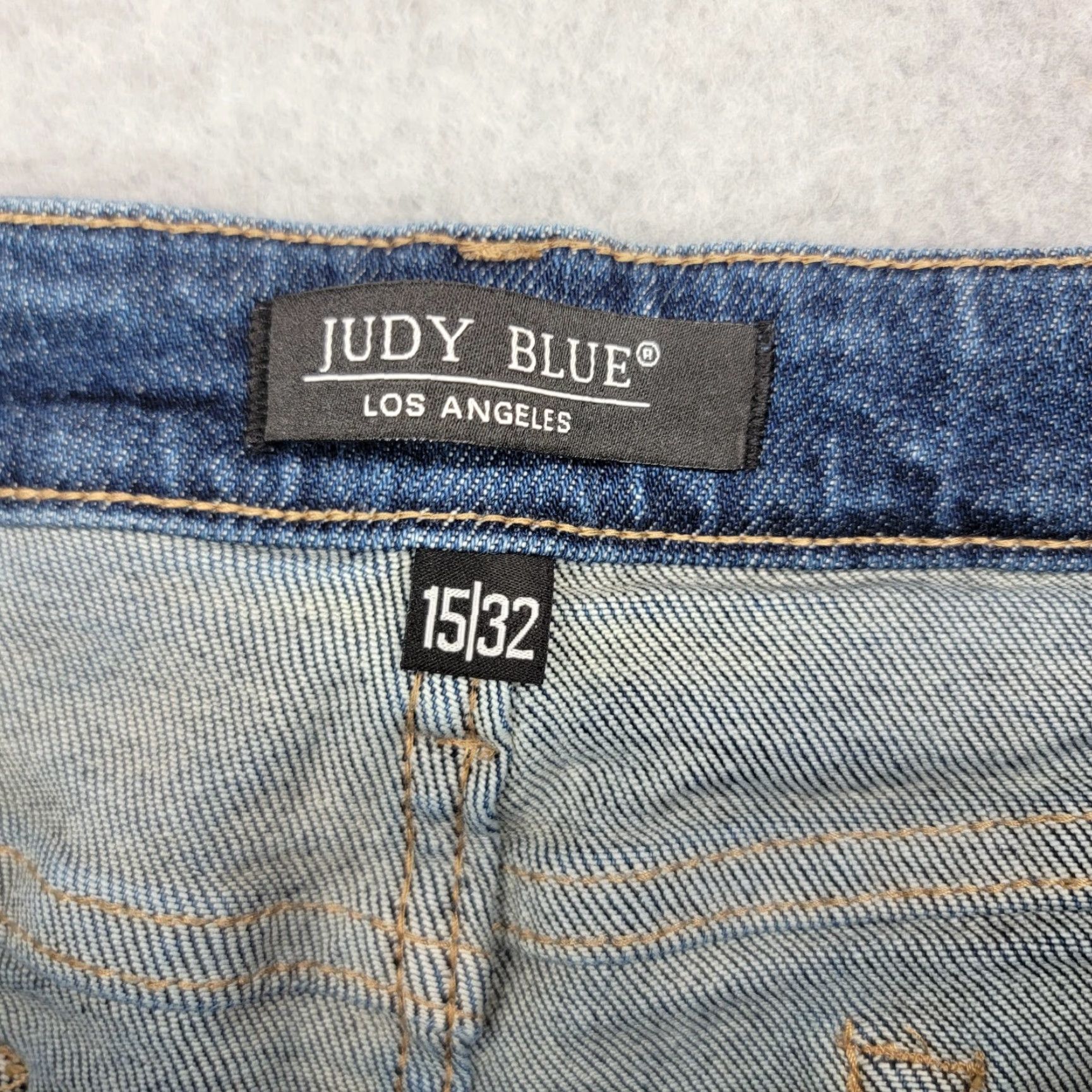 Vintage Judy Blue jeans Womens Size 15/32 Boyfriend Fit Distressed Style JB88220 Jeans Distressed Women Size 36" / US 14 / IT 50 - 5 Thumbnail