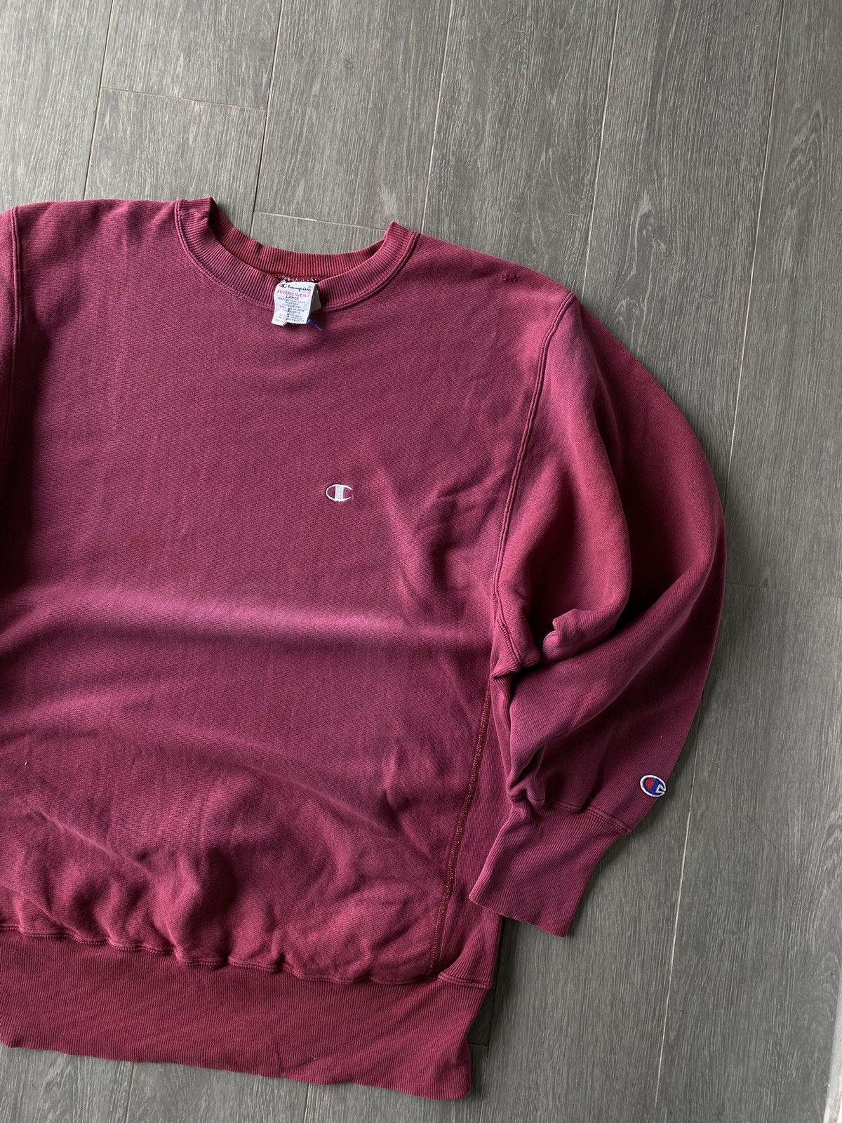 Vintage Vintage 90’s Champion Reverse Weave Burgundy Sweatshirt 🍒🍇 Size US L / EU 52-54 / 3 - 3 Thumbnail