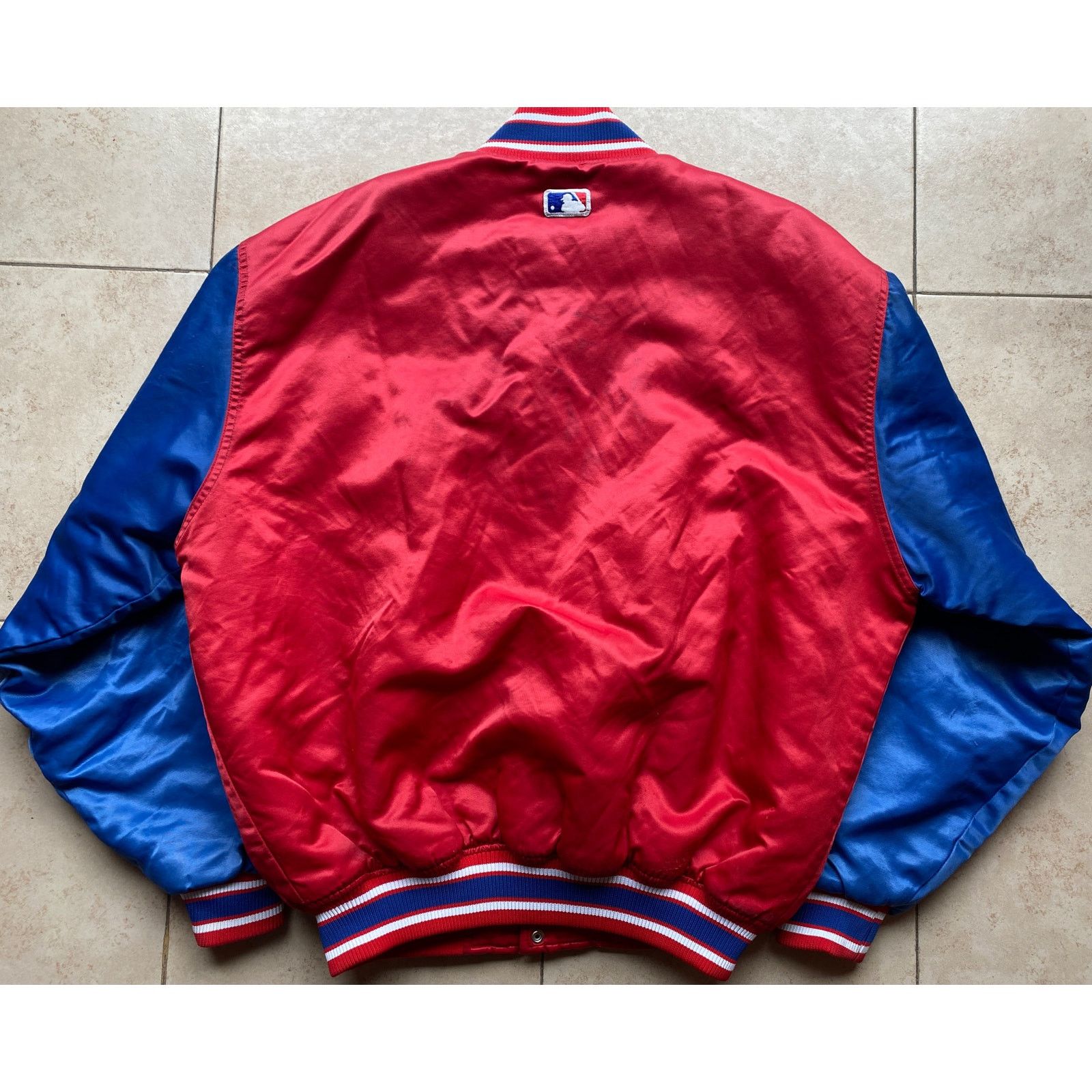 Starter Philadelphia Phillies 90s STARTER satin L red MLB vintage Size US L / EU 52-54 / 3 - 6 Thumbnail