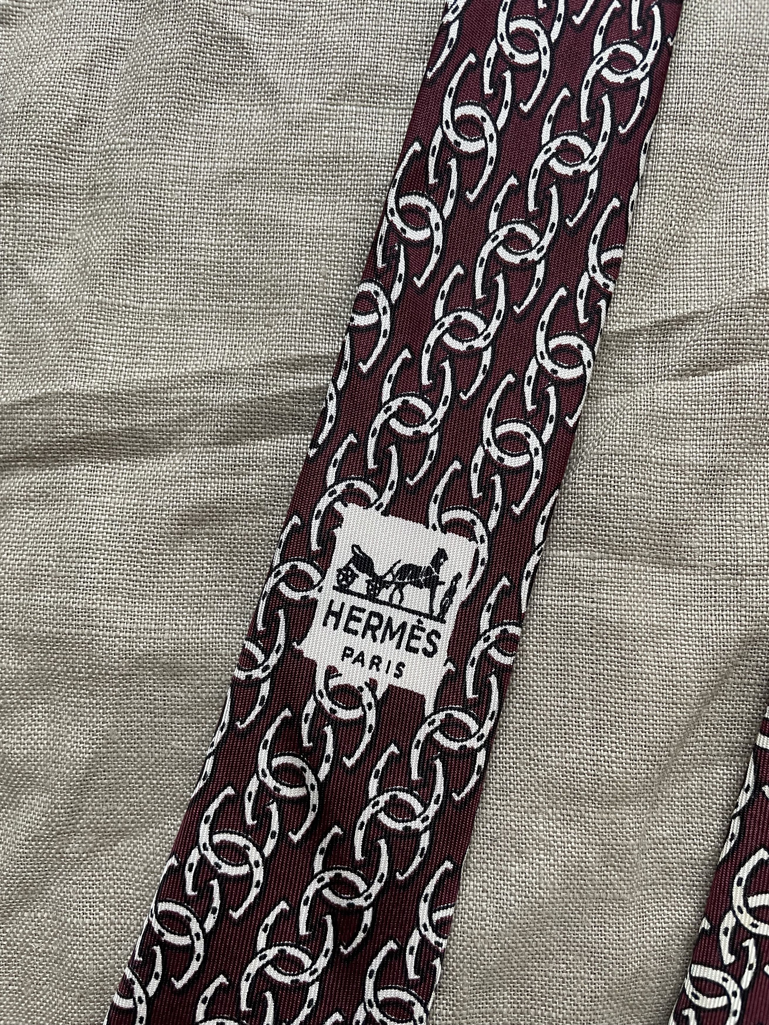 Hermes Hermes Horseshoe Pattern Silk Tie 6280AP Size ONE SIZE - 4 Thumbnail