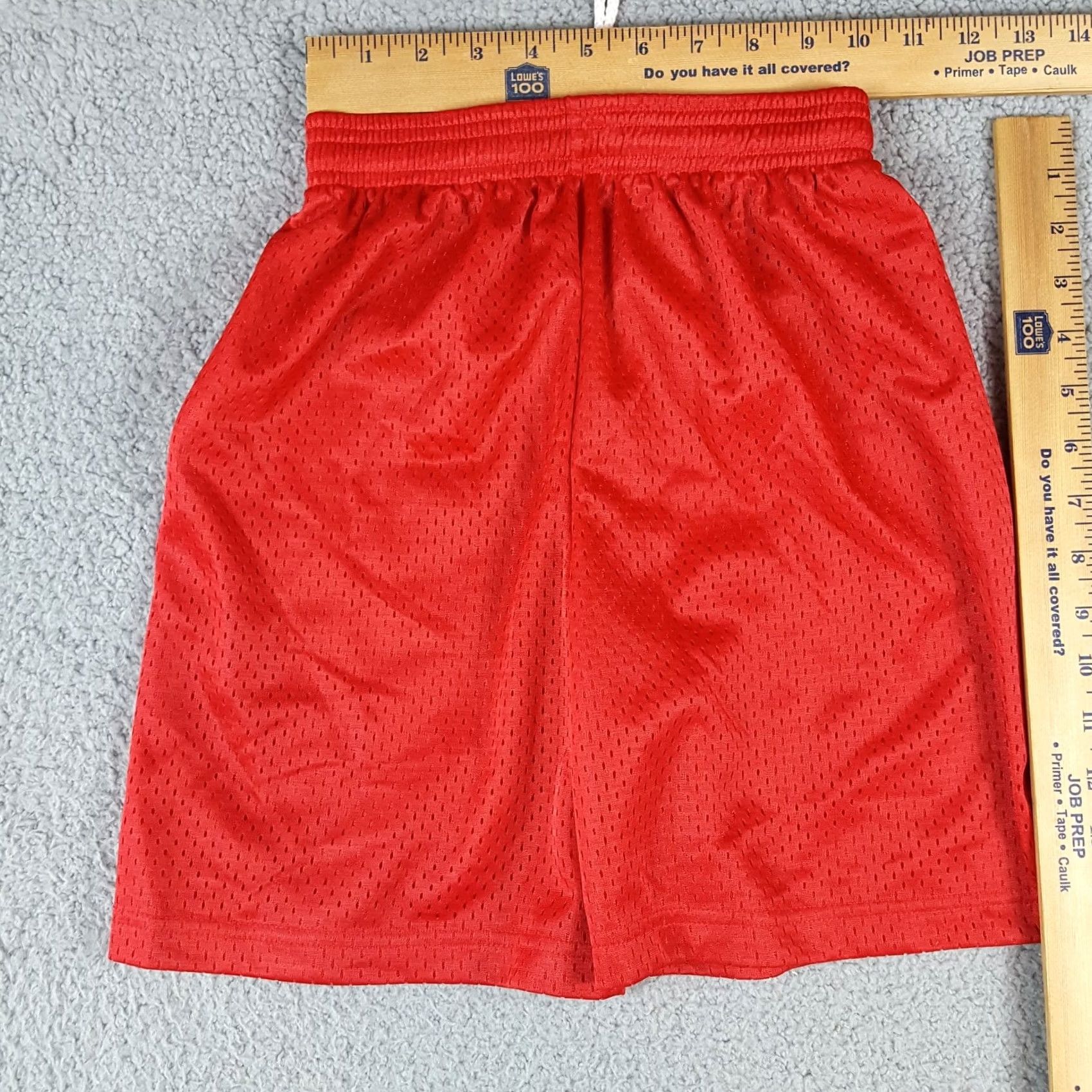 Vintage VINTAGE Basketball Shorts Men's Size S Retro Drawstring Gym Workout Red Stretch Waist Size US 29 - 6 Thumbnail