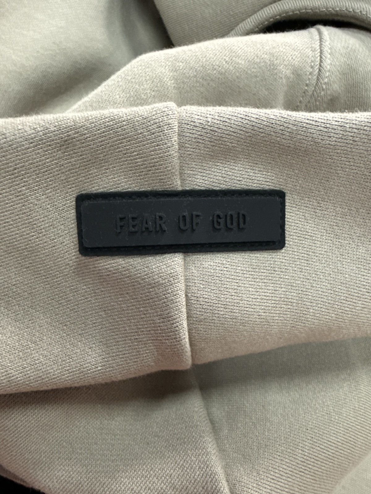 Essentials Dusty beige large hoodie Size US L / EU 52-54 / 3 - 4 Thumbnail