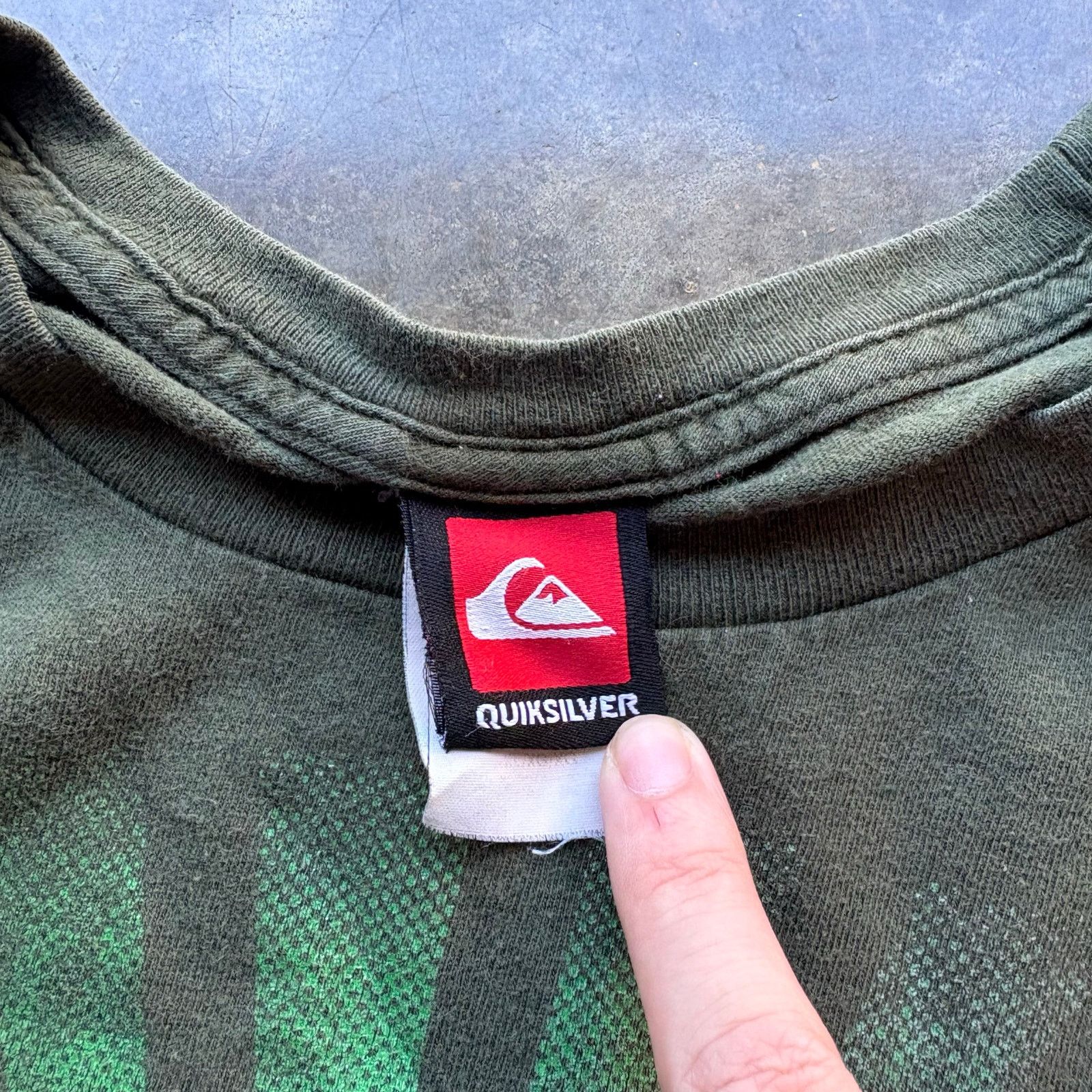 Quiksilver Vintage Y2K Essential Quiksilver Graphic T-shirt Size US XXL / EU 58 / 5 - 2 Thumbnail