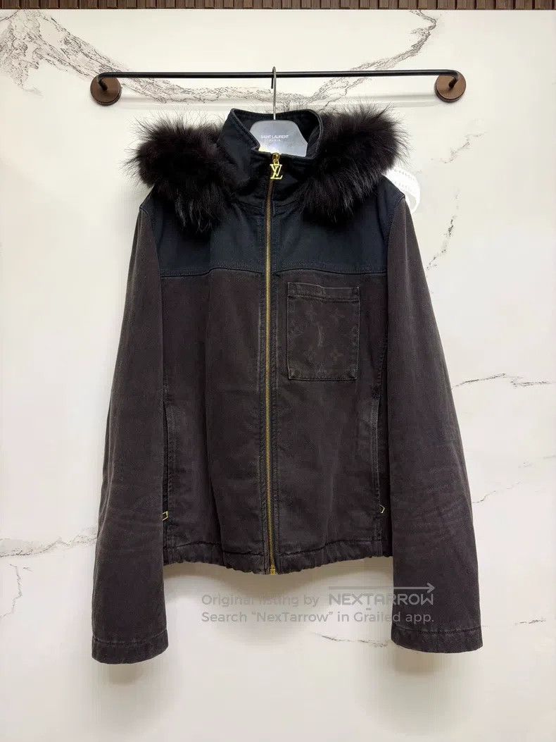 Louis Vuitton Louis Vuitton Monogrammed logging hooded jacket Size US M / EU 48-50 / 2 - 1 Thumbnail