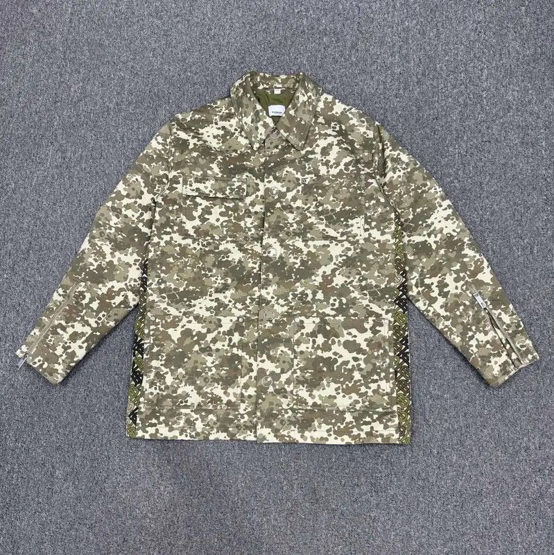 Burberry Burberry M Camouflage Print Men's Trench Coat Size US M / EU 48-50 / 2 - 1 Thumbnail