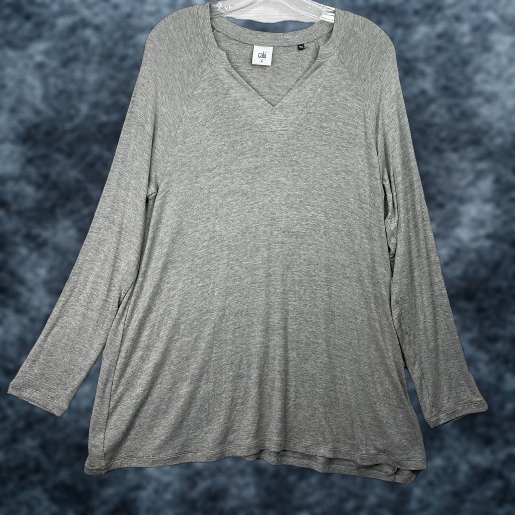 Vintage CAbi Tunic Top Womens M Long Sleeve Gray Jersey Knit V Neck Lightweight Shirt Size M / US 6-8 / IT 42-44 - 1 Thumbnail