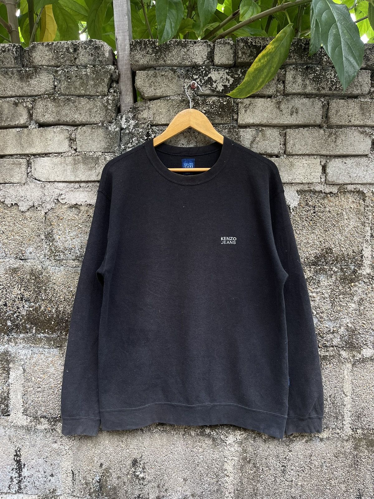 Kenzo Vintage Kenzo Embroidery Backhit Logo Sweatshirt Size US M / EU 48-50 / 2 - 2 Thumbnail