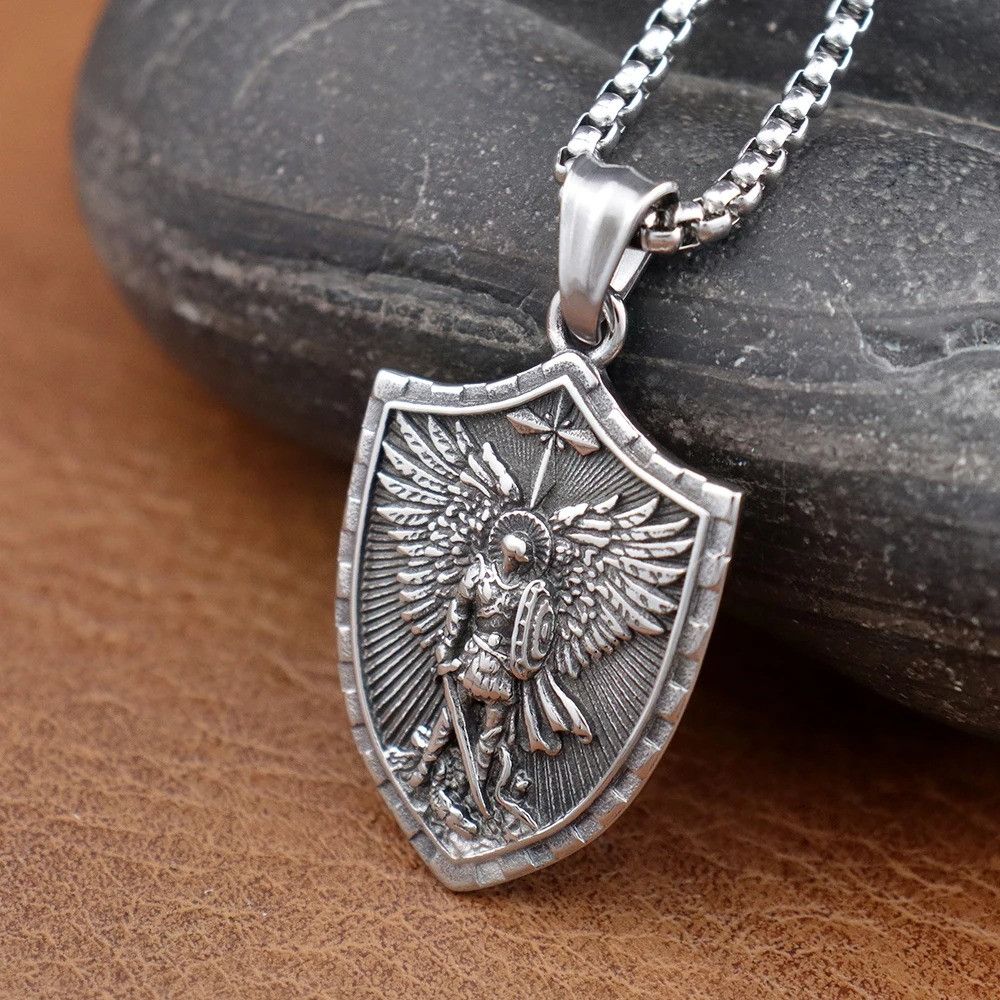 Jewelry Great Powerful Man Necklace Size ONE SIZE - 3 Thumbnail
