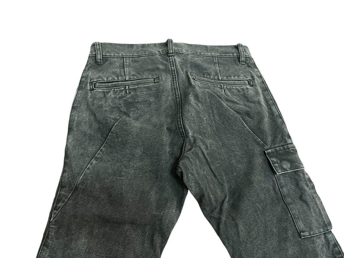 Attachment × Jean × Kazuyuki Kumagai Attachment Vintage Attachment Curved Jeans in size 32 x 32 inches Size US 32 / EU 48 - 8 Thumbnail