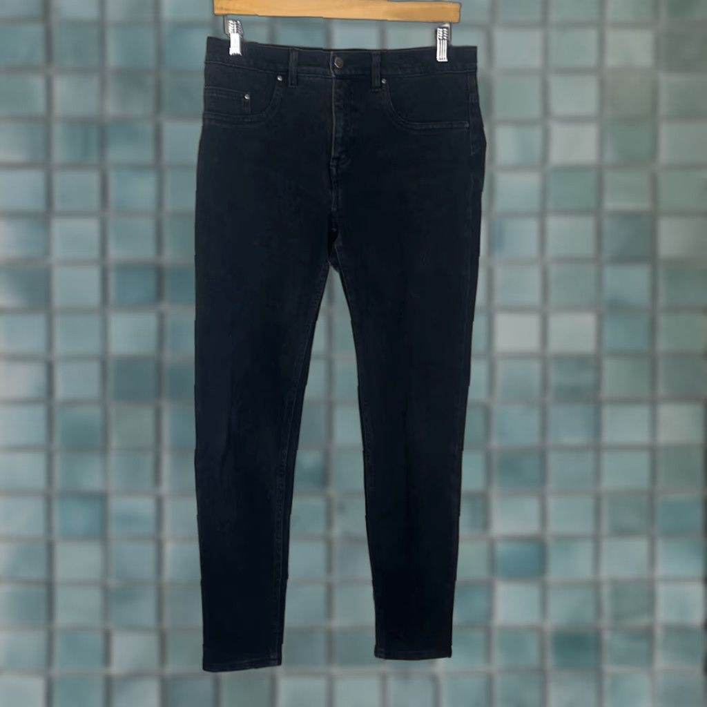 Spanx SPANX Women's Black Denim Slim-X Super Skinny Jeggings Jeans 31 Style FD0114 Jeans Slimming Straight 31 Womens Black FD0114 Size 24" / US 00 / IT 34 - 1 Thumbnail