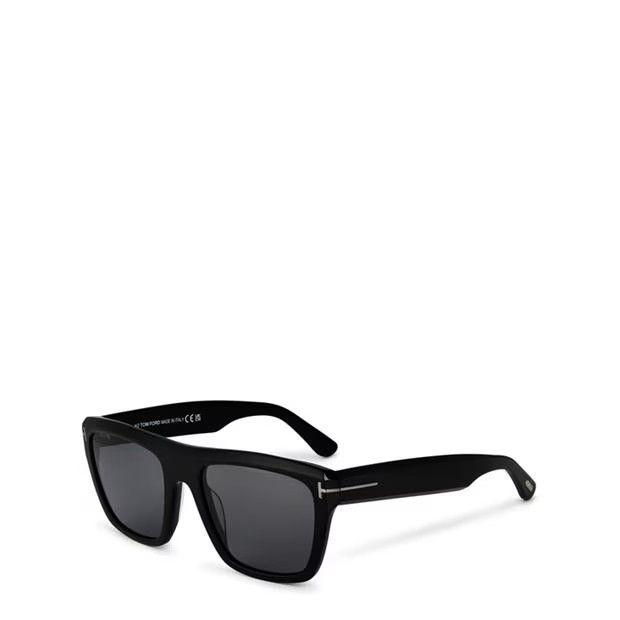 o1g2r1mq0724 Size: OS / Sunglasses in Black & Grey