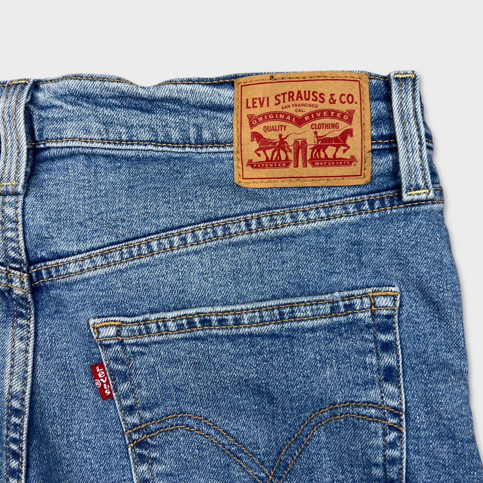 Levi's × Vintage Levi's Ribcage Straight Ankle Jeans High Rise Distress Denim Size 32" / US 10 / IT 46 - 7 Thumbnail