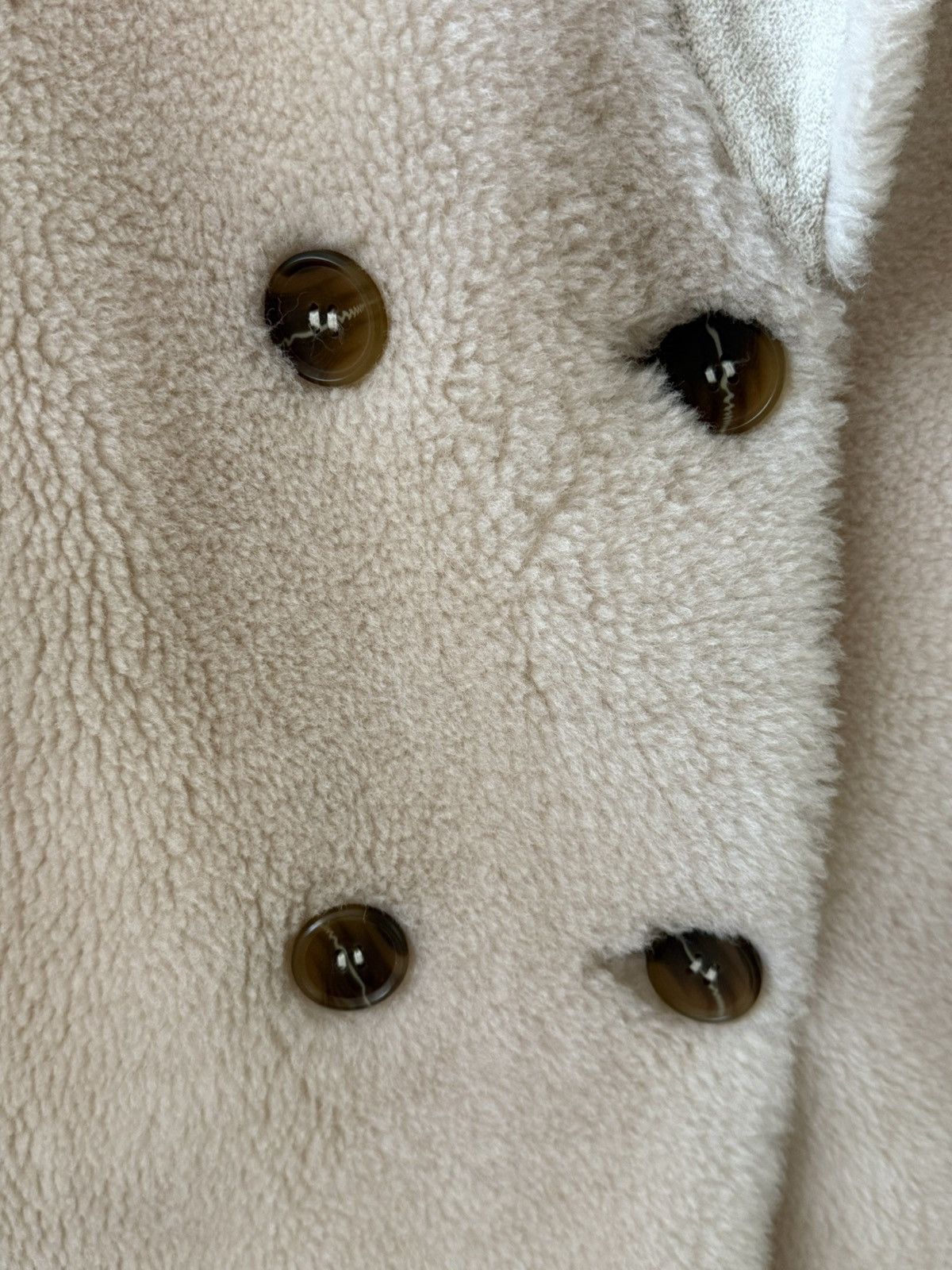 Other Elegant cream faux fur coat by Angel Size M / US 6-8 / IT 42-44 - 4 Thumbnail