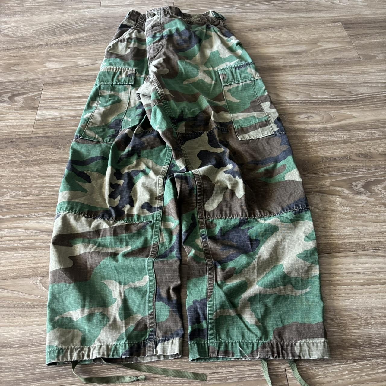 Vintage Crazy Vintage Y2K/2000s Military Camo Streetwear Cargo Pants! 31x29 Size US 31 - 3 Thumbnail
