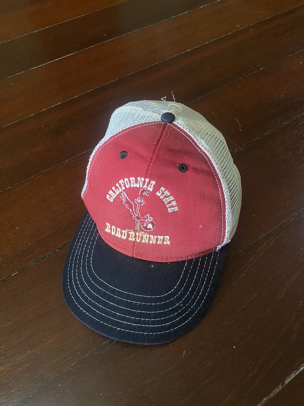 Sugar Cane × Toyo Enterprises × Warner Bros Fire Trucker Cap CHESWICK SUGAR CANE Road Runner Beep Beep Size ONE SIZE - 1 Thumbnail