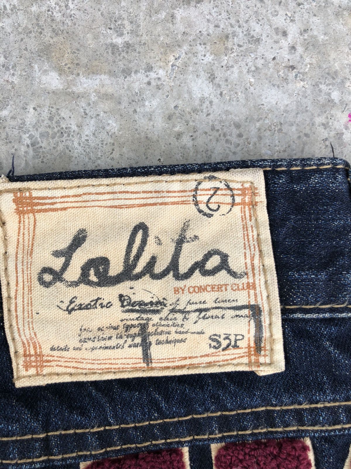 Japanese Brand Yoshitomo Nara Lolita Smile Distressed Jeans Size US 34 / EU 50 - 17 Thumbnail