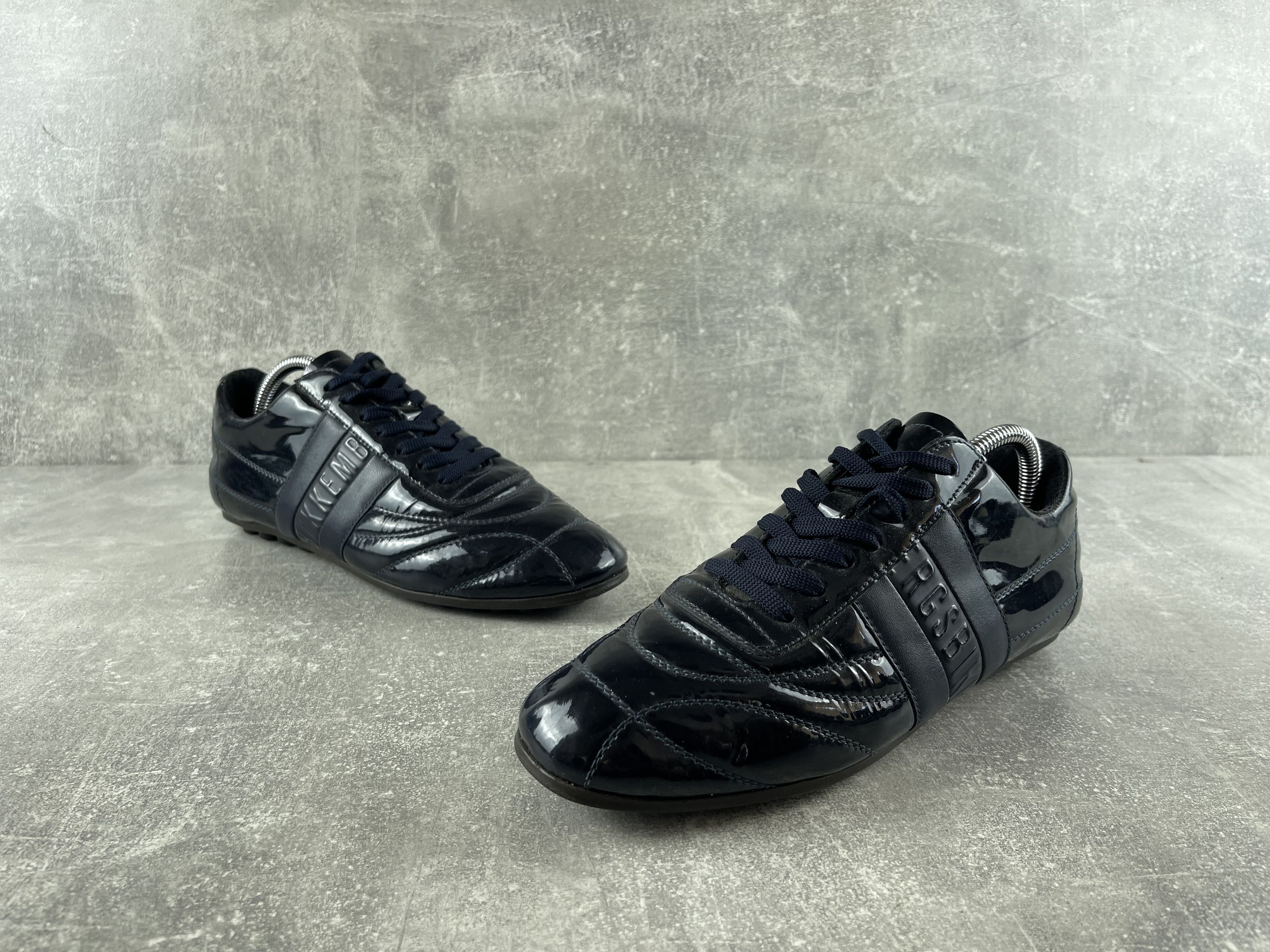 Dirk Bikkembergs Bikkembergs patent leather navy blue trainers sneakers Size US 9 / IT 39 - 5 Thumbnail