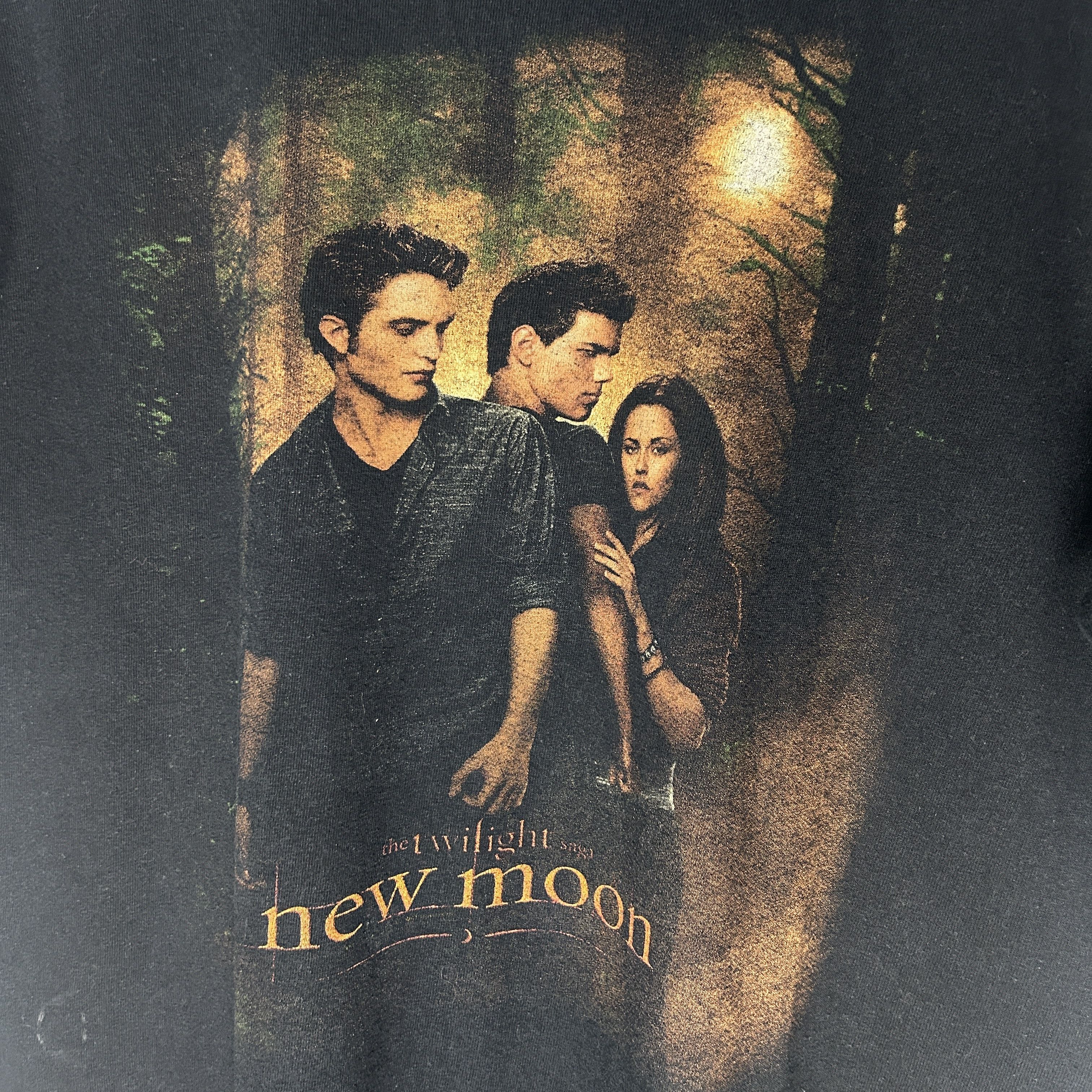 Vintage Vintage Twilight New Moon Movie T-shirt Size US M / EU 48-50 / 2 - 2 Thumbnail