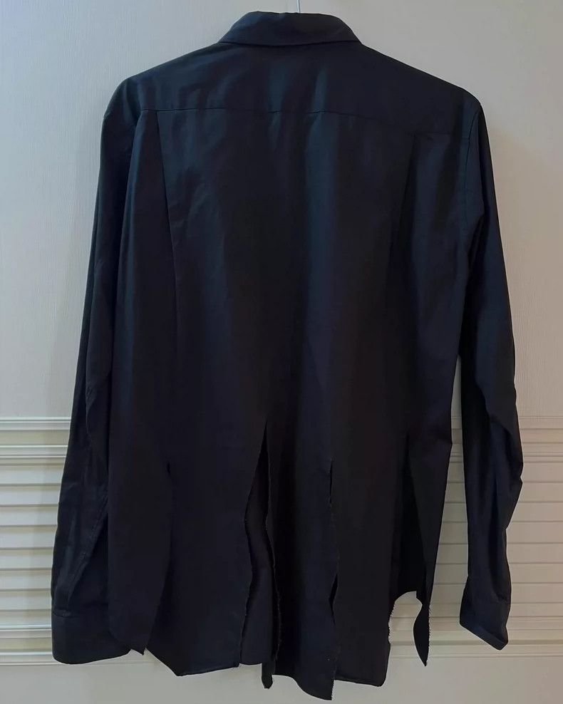 Comme des Garcons Comme Des Garcons Classic Black Rip Long Sleeve Shirt Size US S / EU 44-46 / 1 - 2 Thumbnail