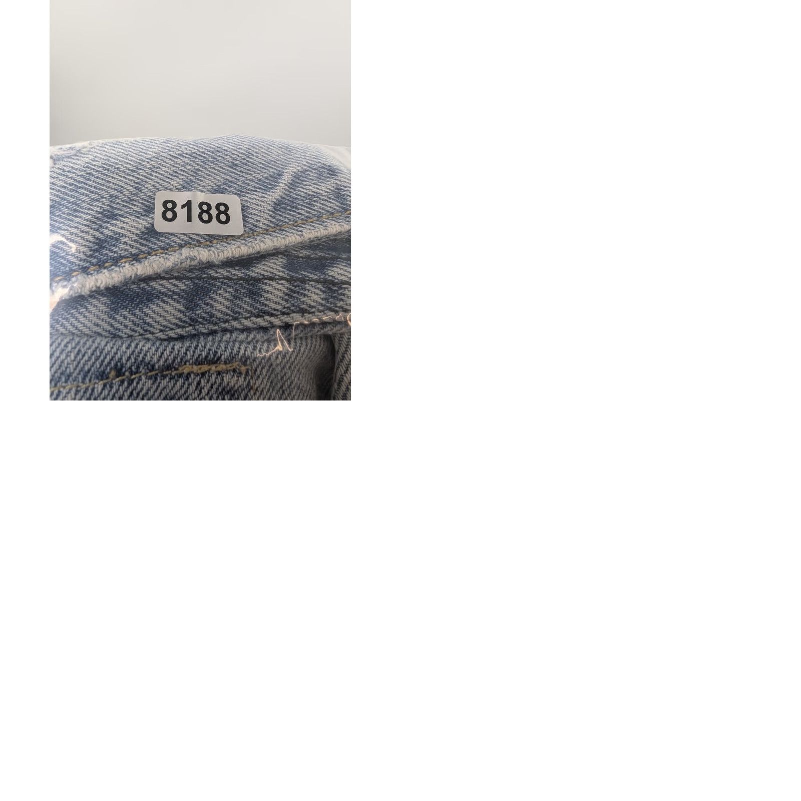 Abercrombie & Fitch VINTAGE Abercrombie & Fitch Denim Trucker Jacket M Light Wash Distressed 90s Y2K Mens Jacket Size US M / EU 48-50 / 2 - 10 Thumbnail