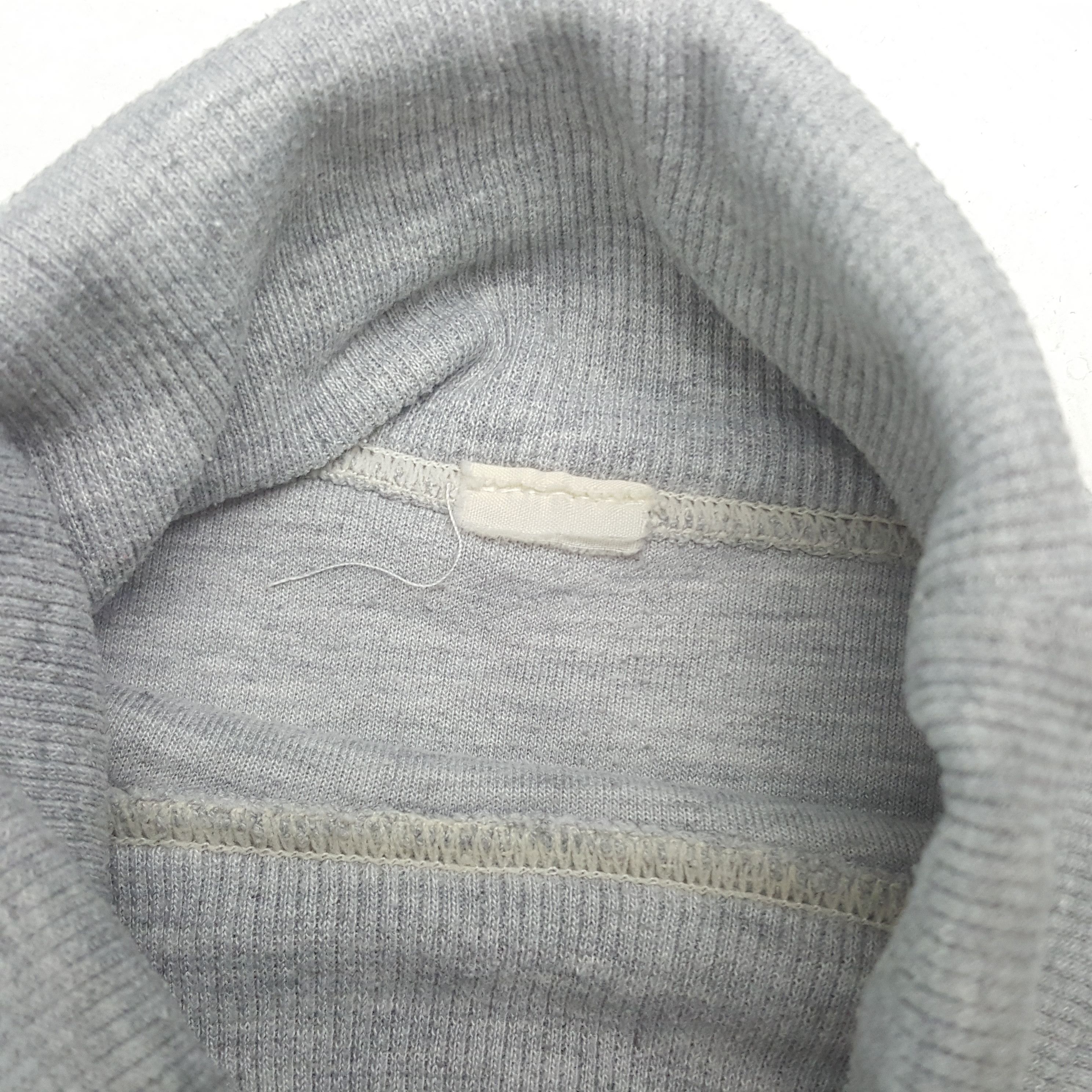 Nike Vintage Nike Turtle Neck American Sweatshirt C293N24 Size US M / EU 48-50 / 2 - 5 Thumbnail