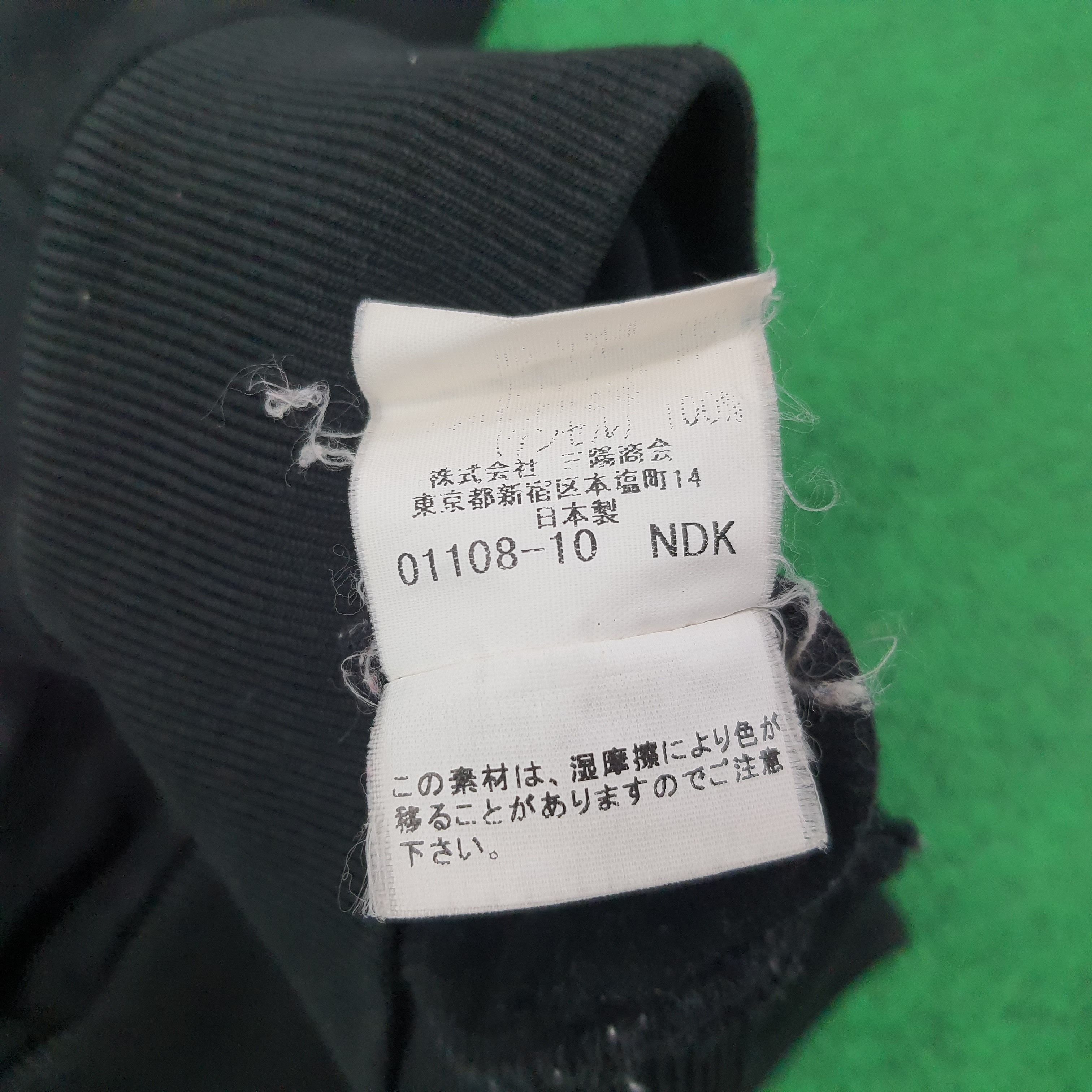 Burberry Vintage Burberry Custom Logo Half Zipper Sweatshirt C247N16 Size M / US 6-8 / IT 42-44 - 7 Thumbnail
