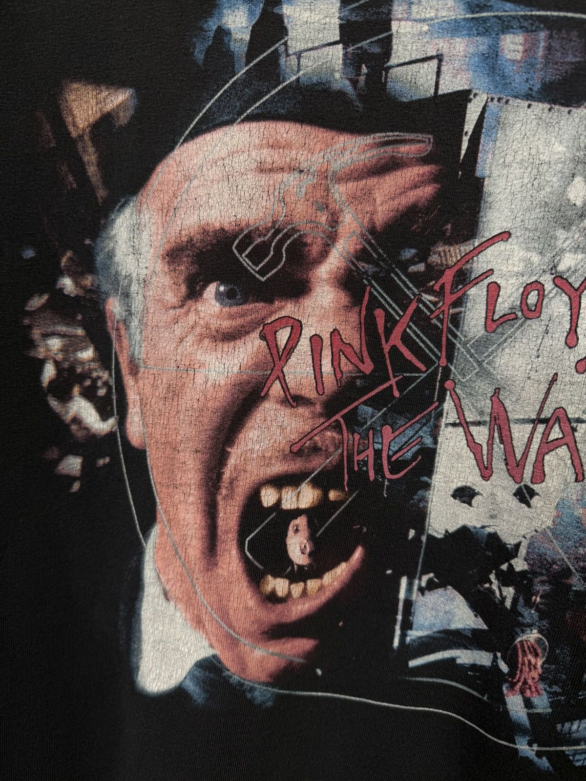Vintage Vintage 90’s Pink Floyd The Wall T-Shirt Vtg Band Tee Large Size US L / EU 52-54 / 3 - 3 Thumbnail