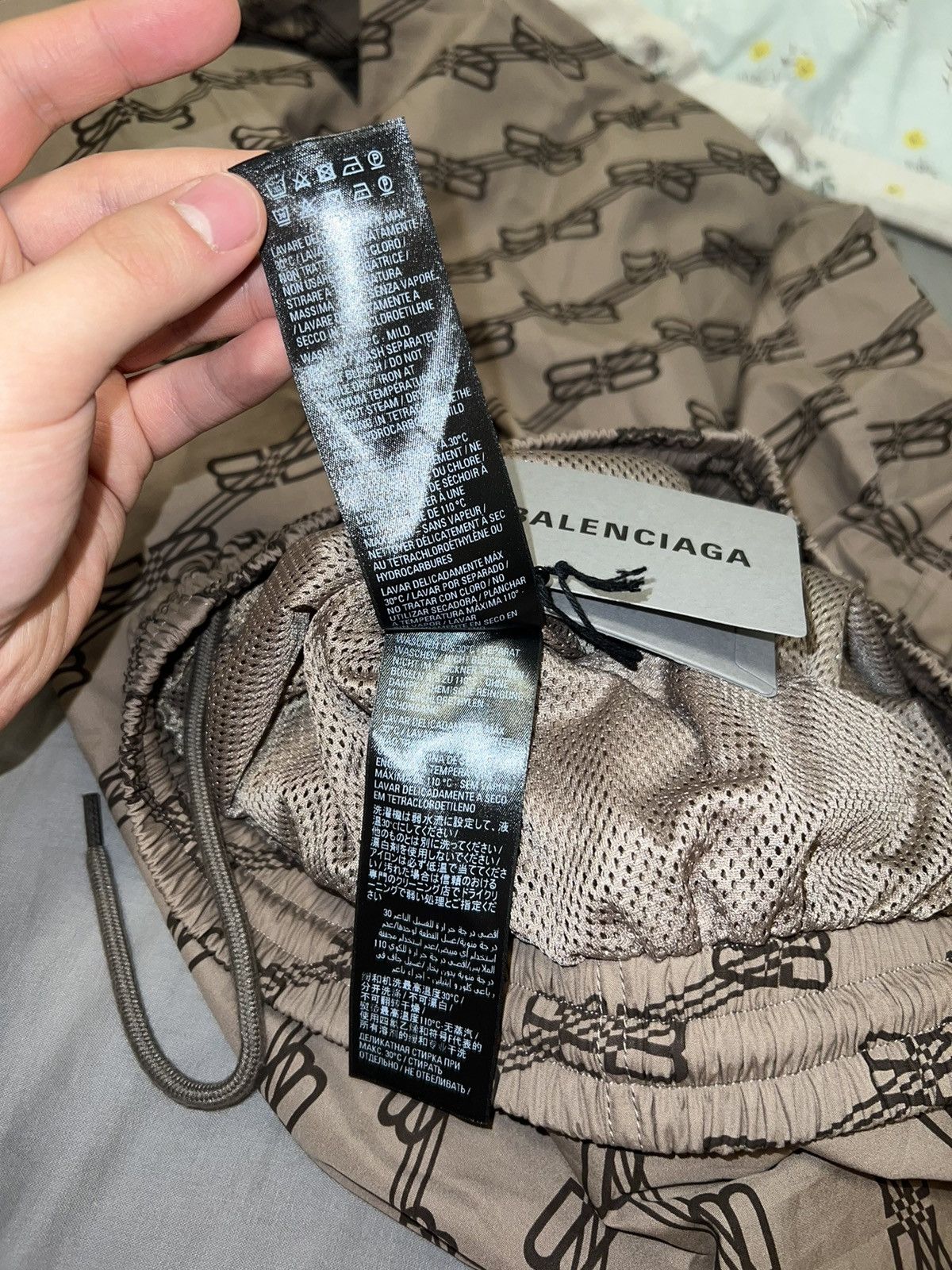 Balenciaga Balenciaga Monogram Logo Beige Track Pants Size US 32 / EU 48 - 10 Thumbnail
