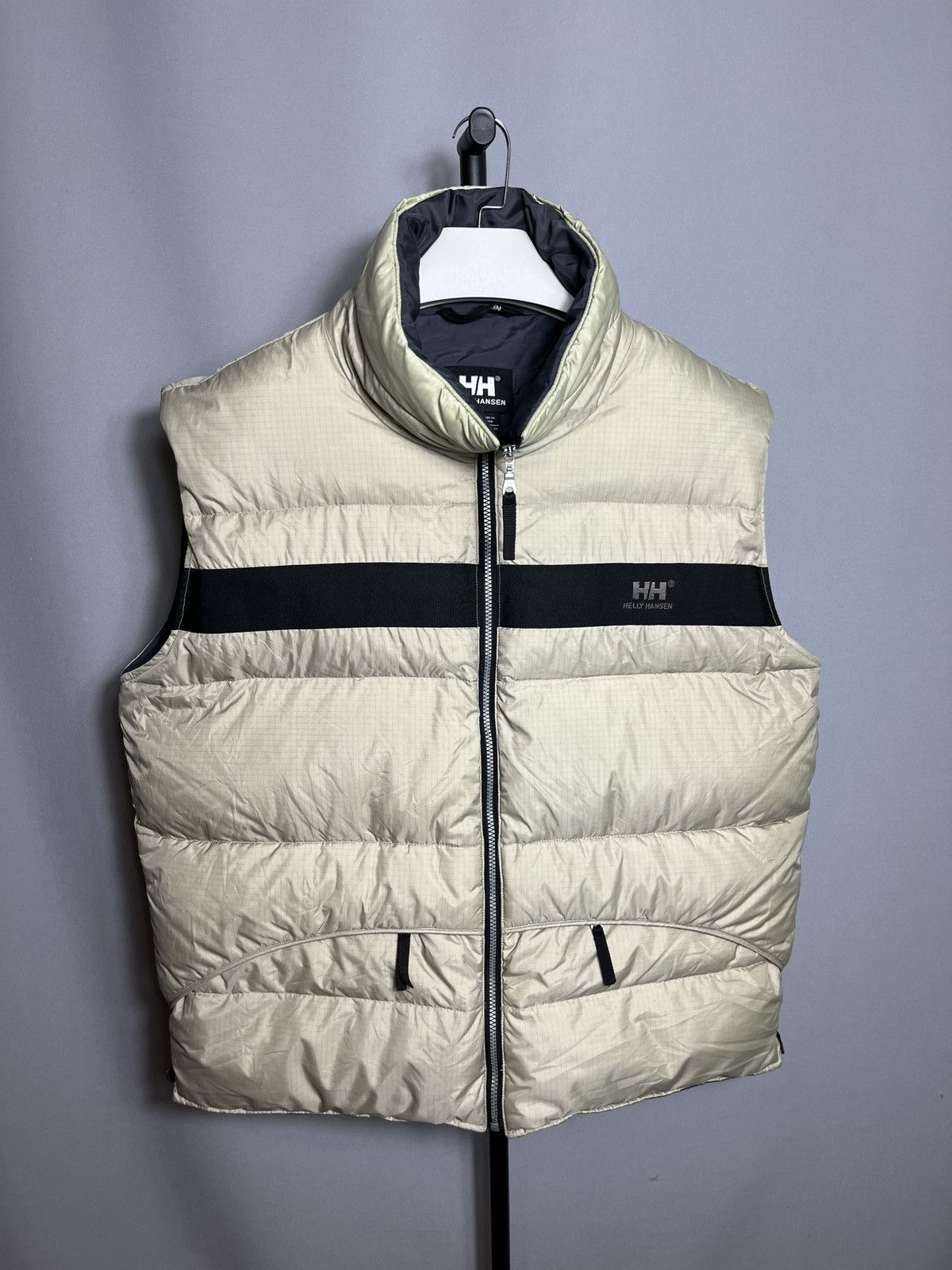 Helly Hansen Helly Hansen mens vest jacket gilet duck down puffer big log Size US XL / EU 56 / 4 - 1 Thumbnail
