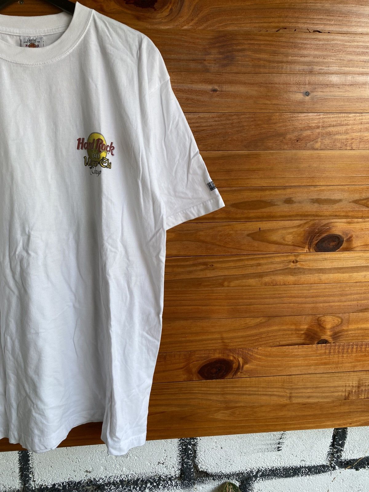 Hard Rock Cafe Vintage Hard Rock Cafe Ueno-Eki Tokyo Heavy Tee White 90s Size US L / EU 52-54 / 3 - 10 Thumbnail